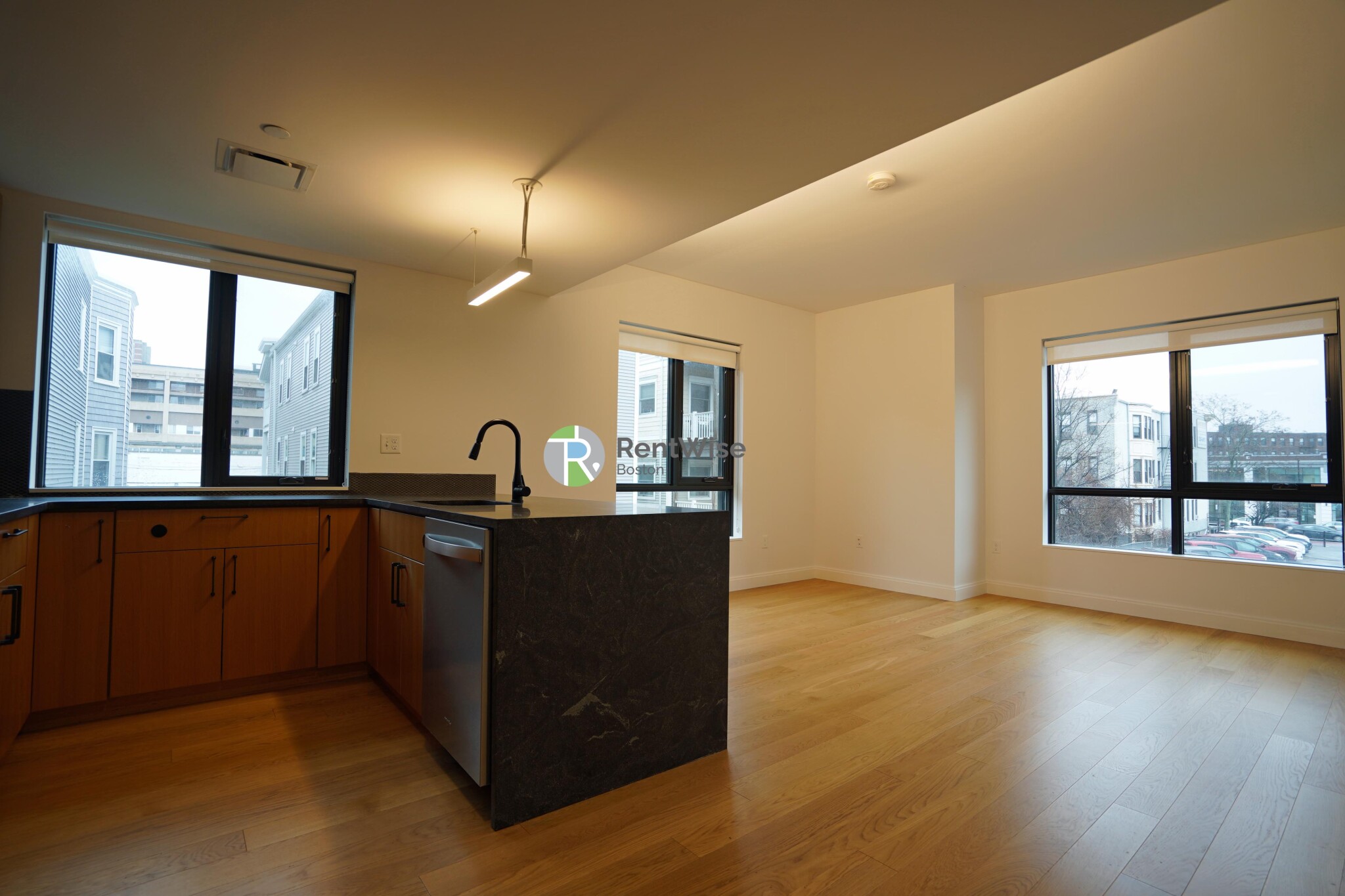 83 Gardner St, Allston