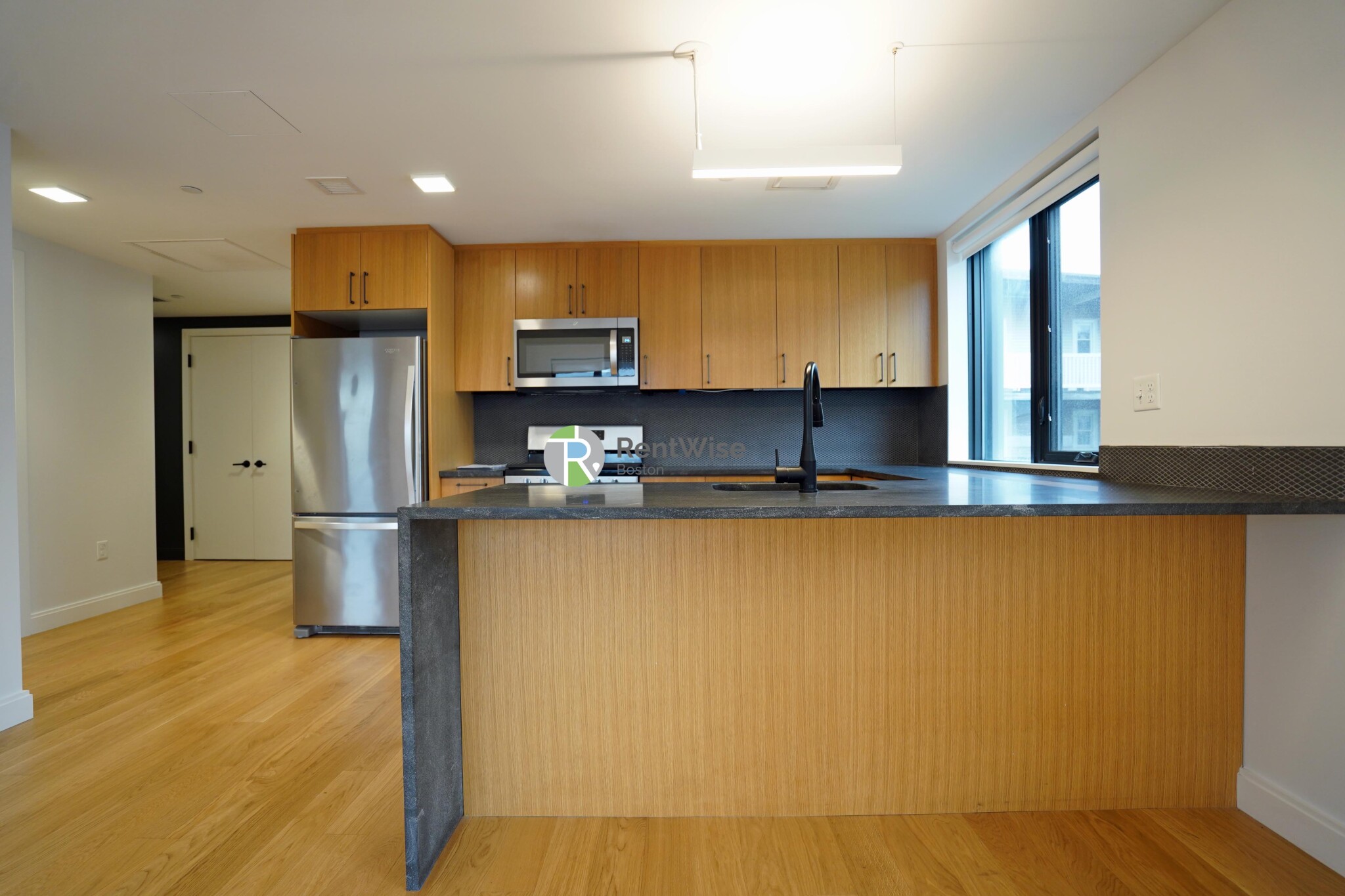 83 Gardner St, Allston