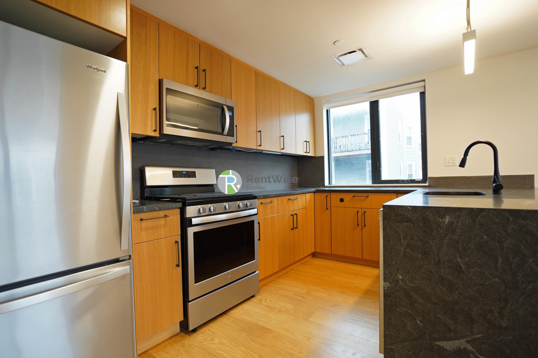 83 Gardner St, Allston