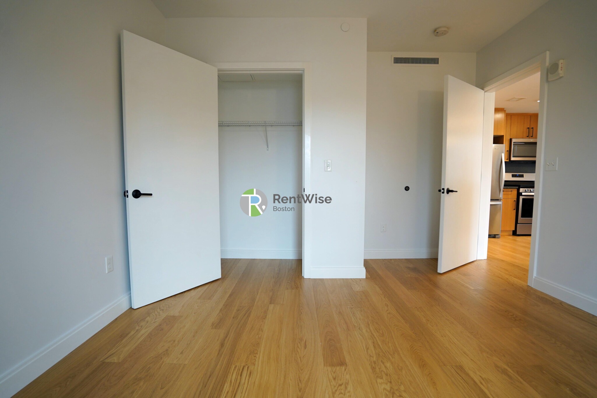 83 Gardner St, Allston