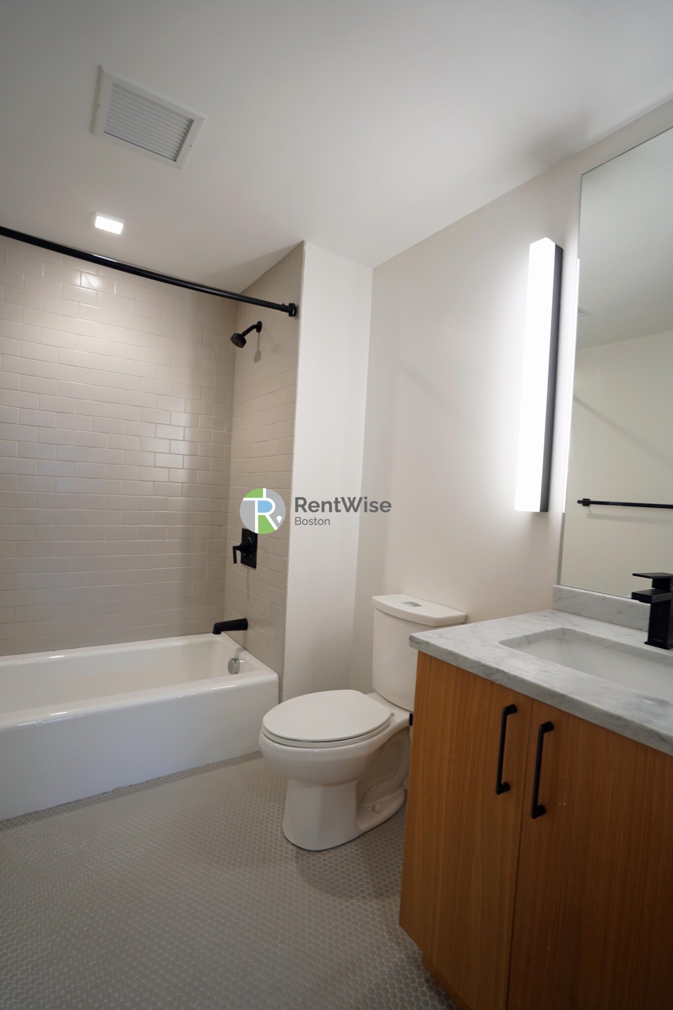 83 Gardner St, Allston