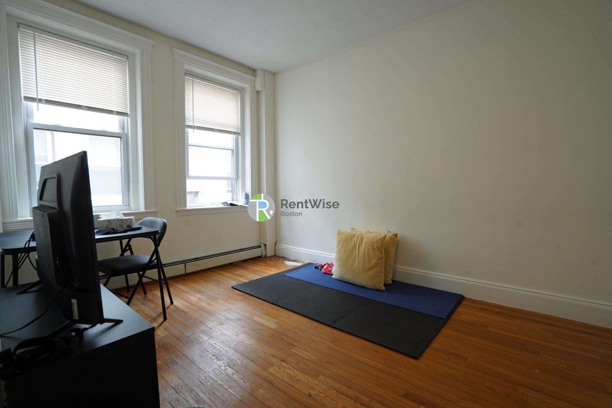 74 Brainerd Rd, Allston