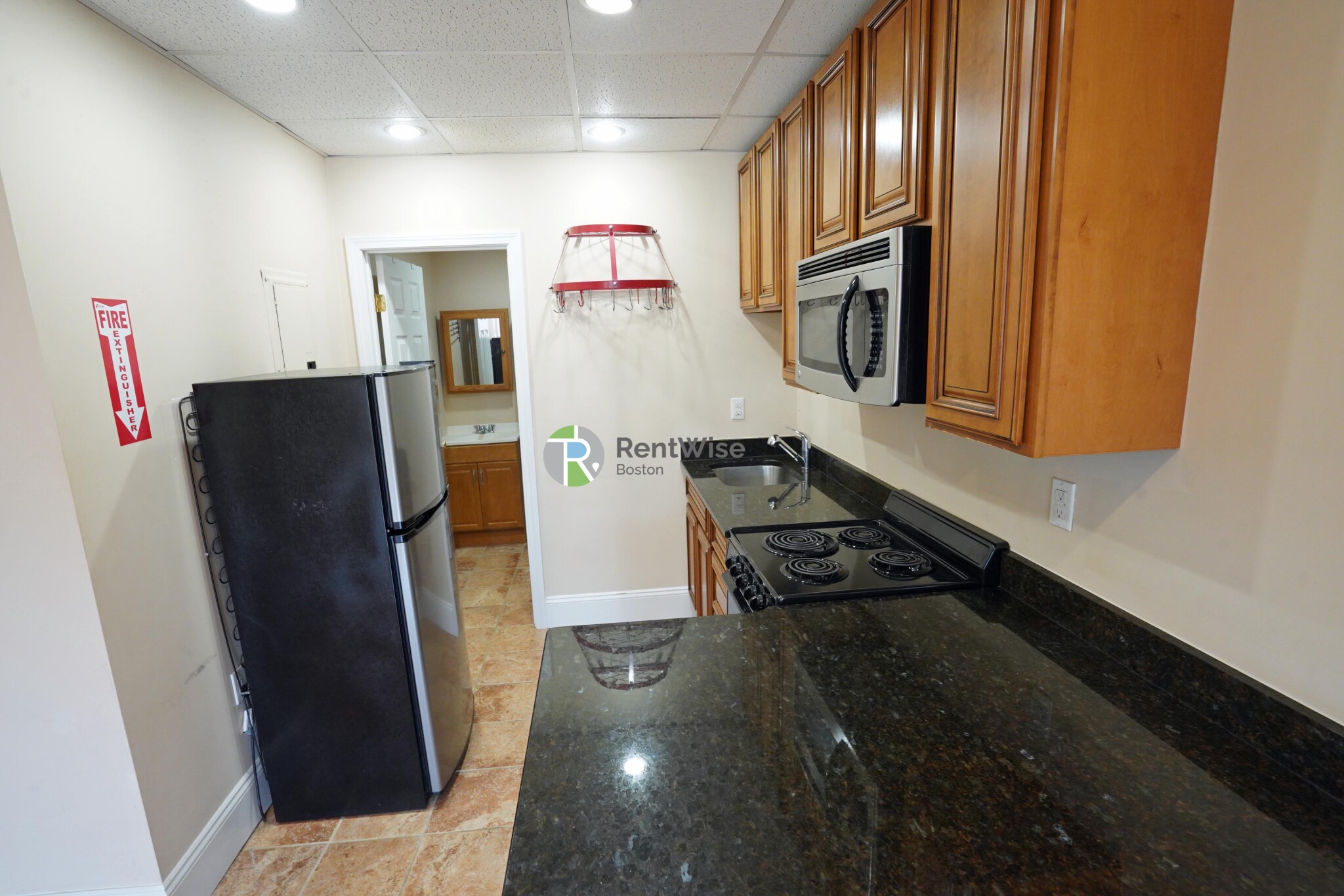 250 Newbury St, Back Bay