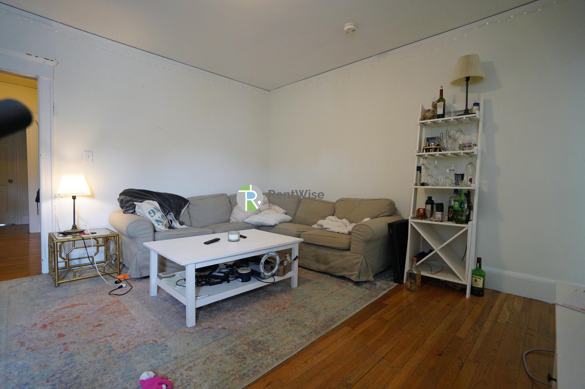 489 East Broadway, South Boston