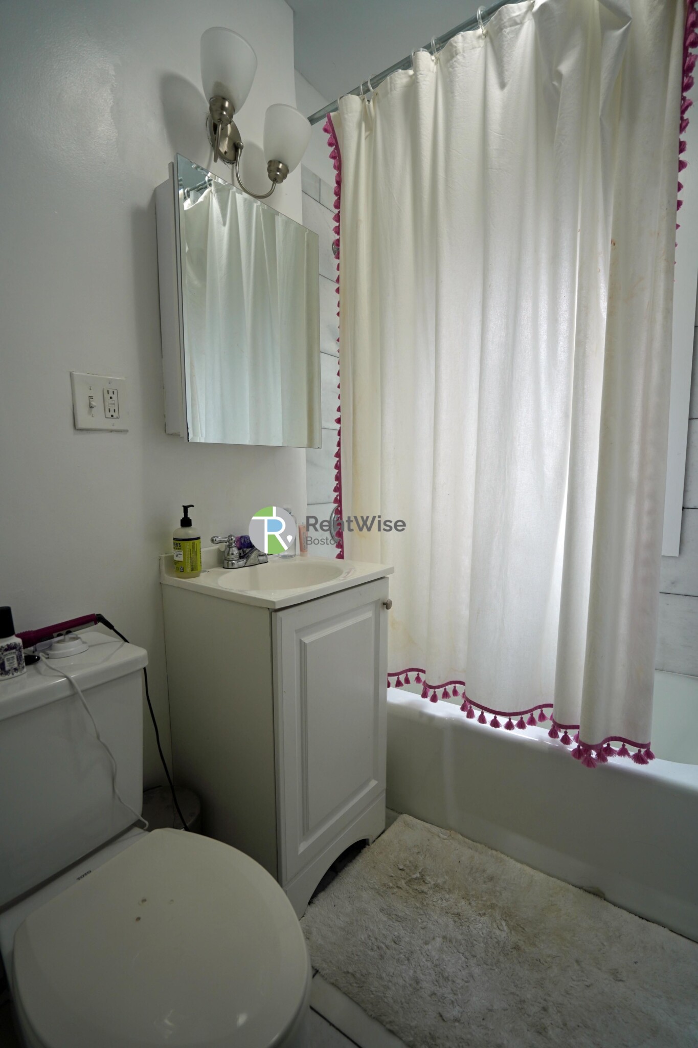 489 East Broadway, South Boston