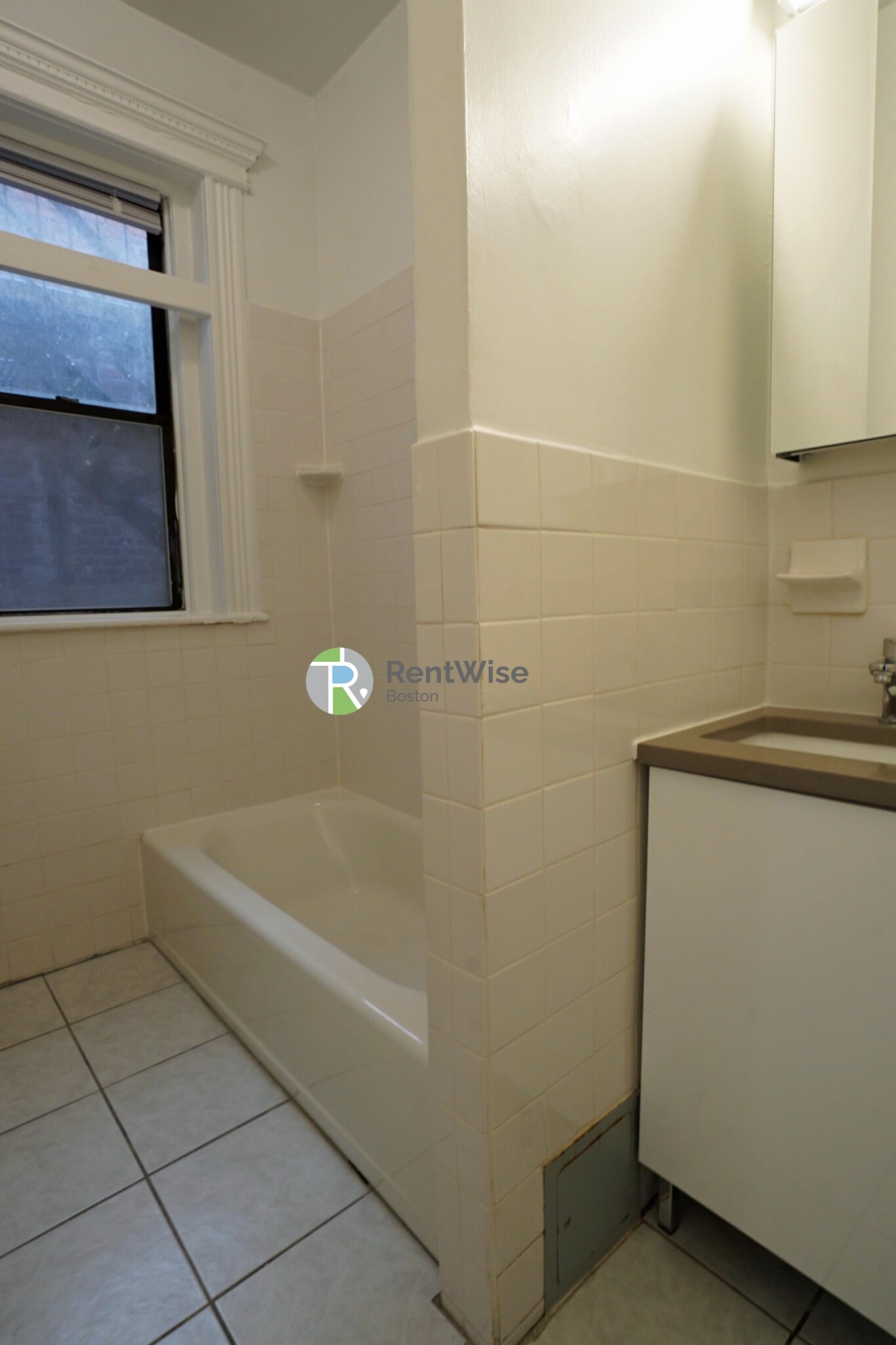 1302 Commonwealth Ave, Allston