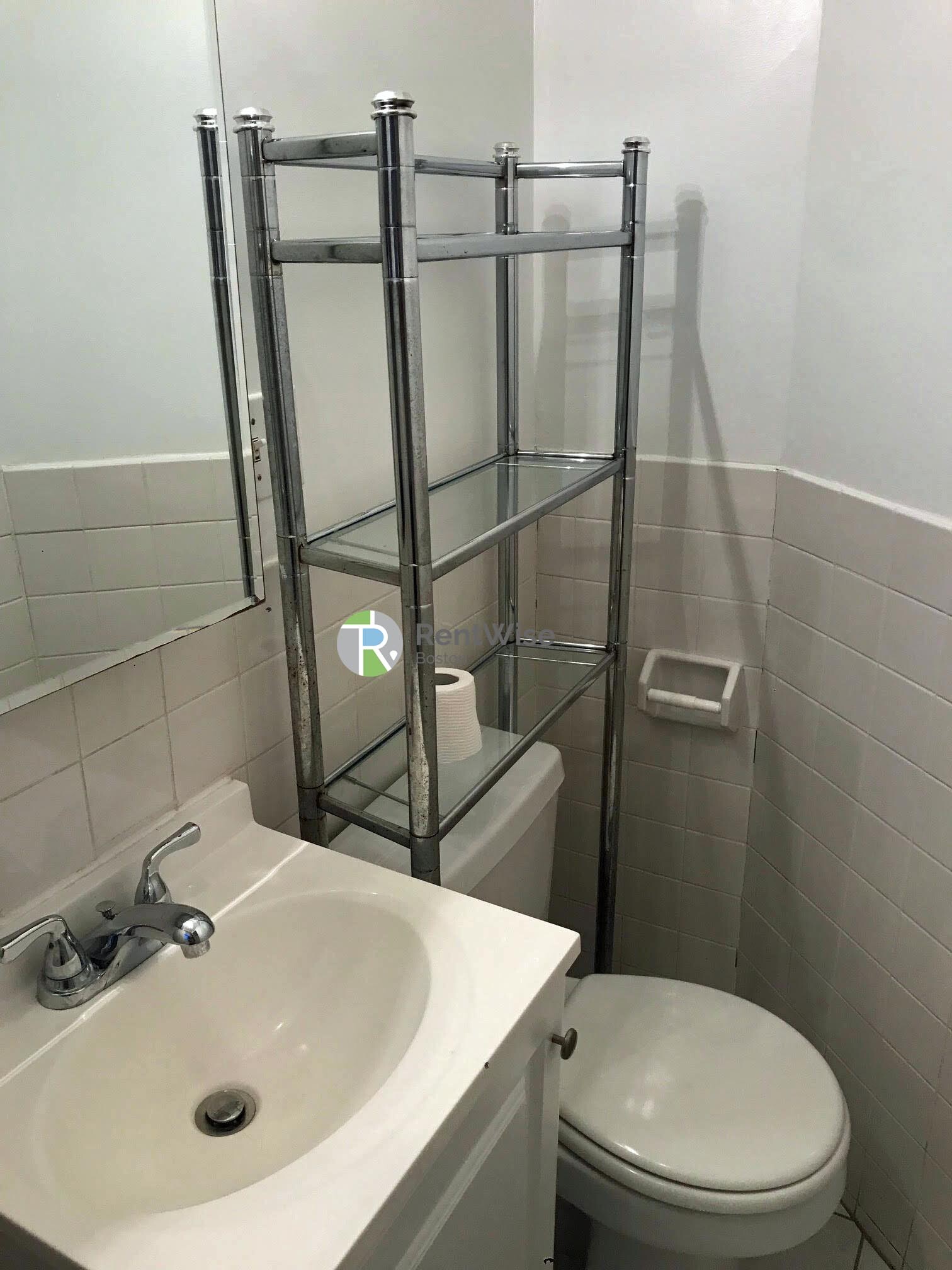 1848 Commonwealth Ave, Brighton