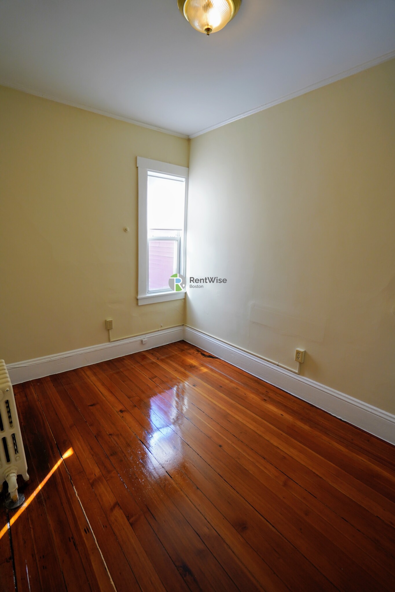 665 Columbia, Dorchester