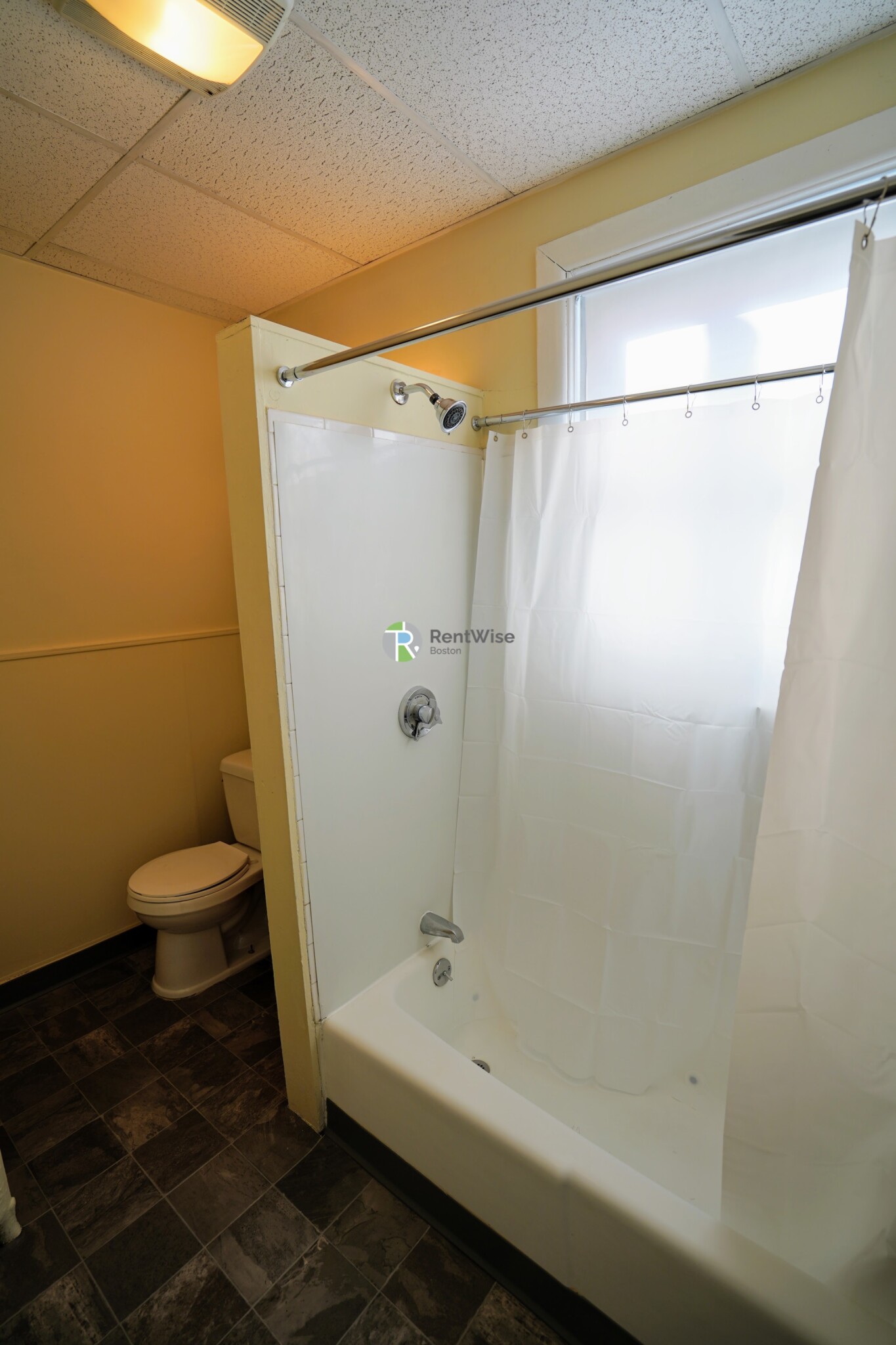 665 Columbia, Dorchester