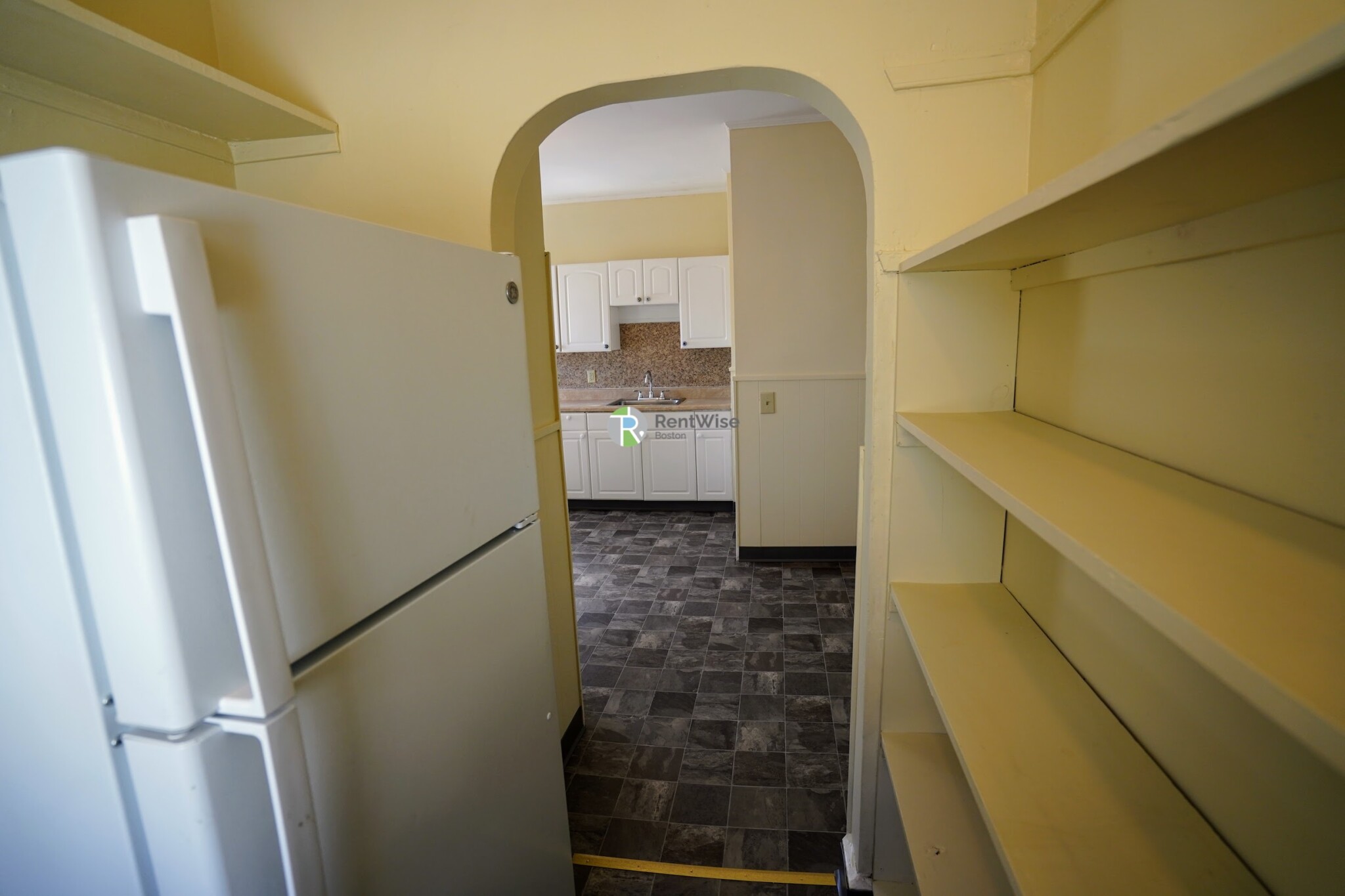 665 Columbia, Dorchester