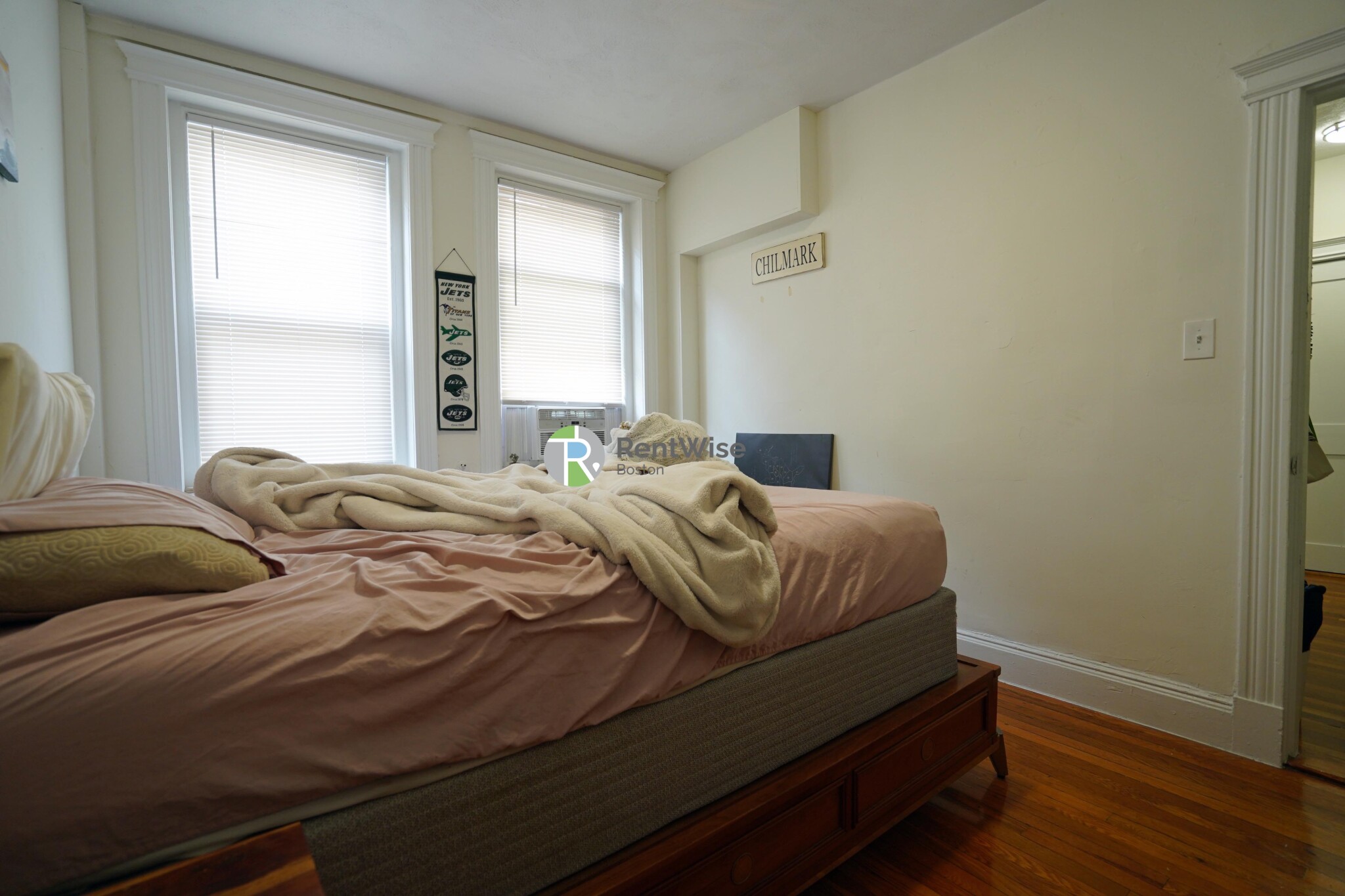 82 Brainerd Rd, Allston