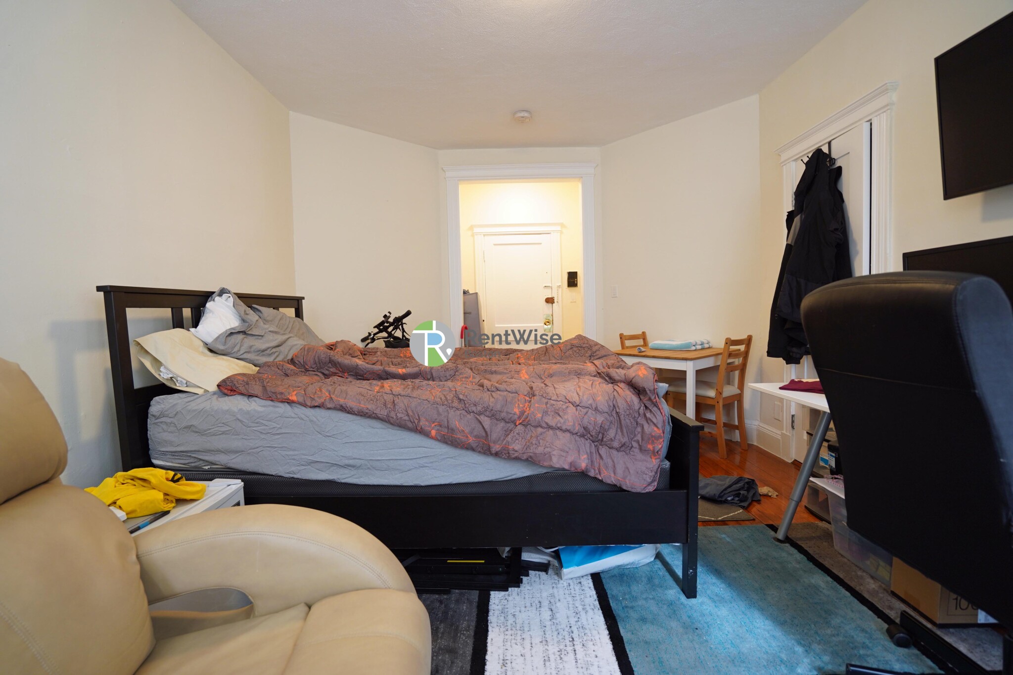 86 Brainerd Rd, Allston