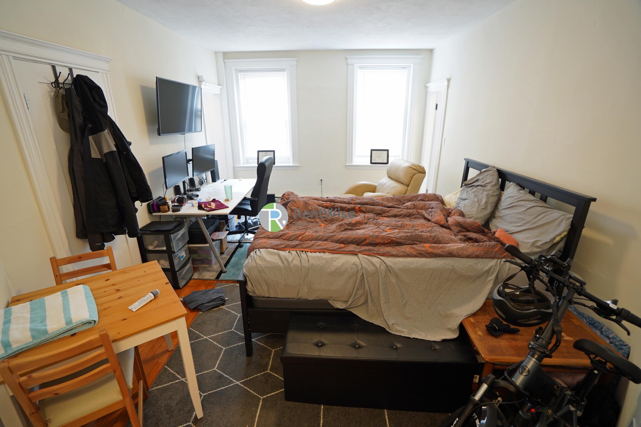 86 Brainerd Rd, Allston