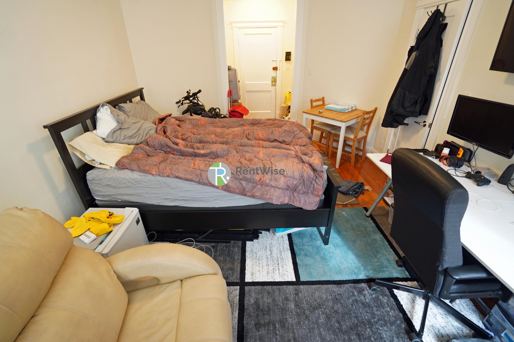 86 Brainerd Rd, Allston