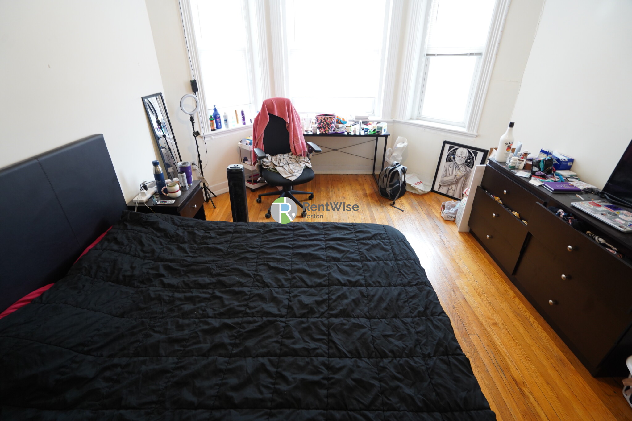 1302 Commonwealth Ave, Allston