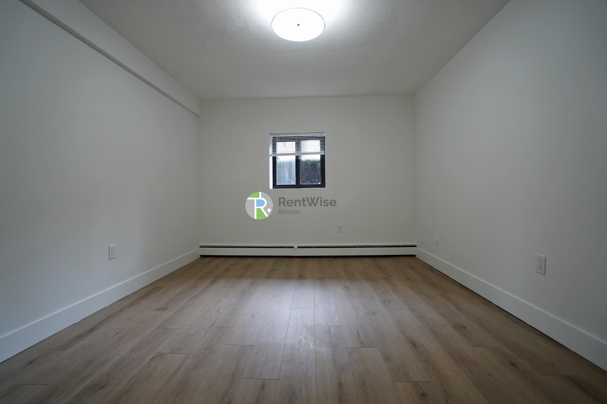 741 East 6th St, South Boston