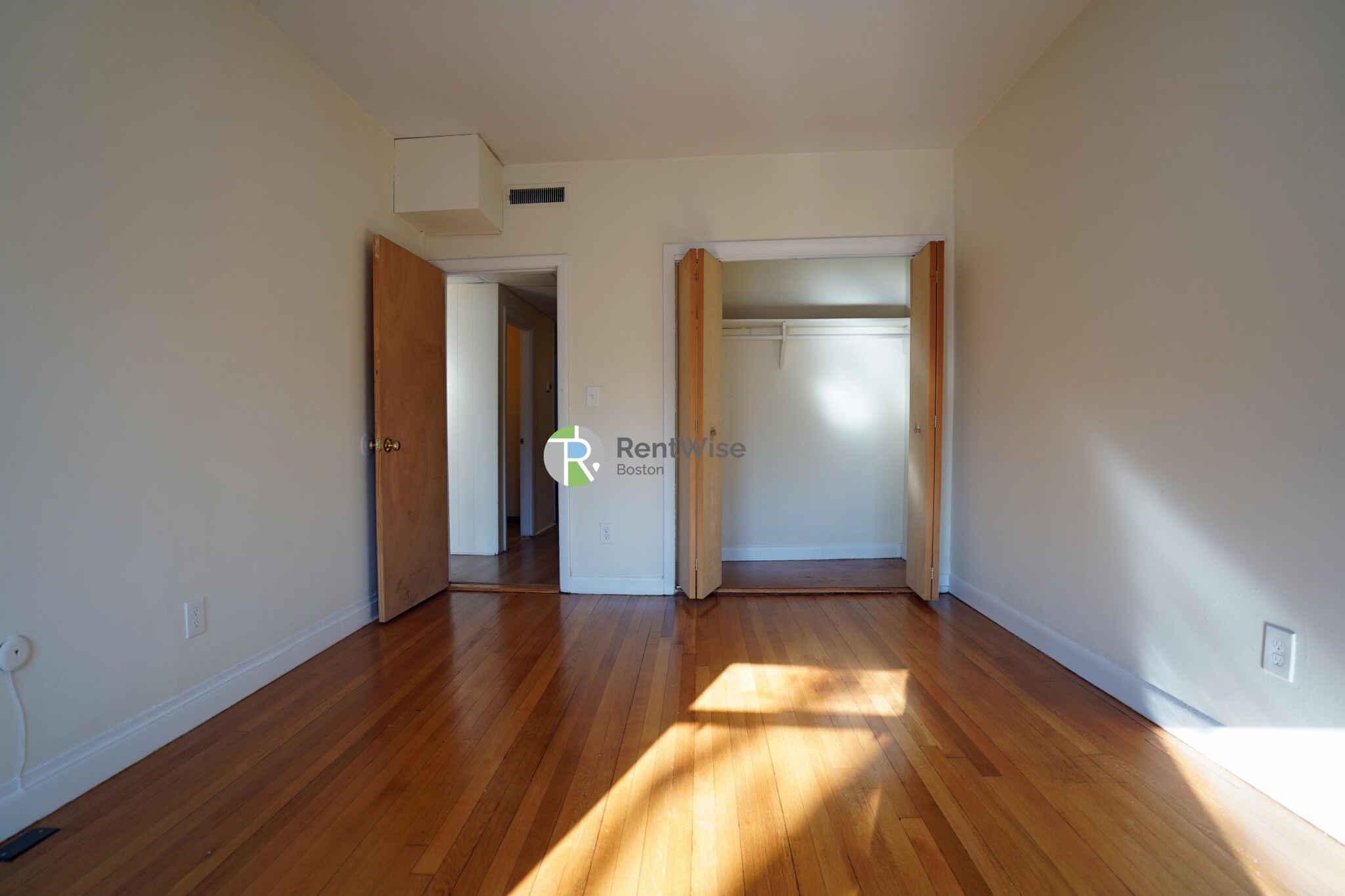 1131 Commonwealth Ave, Brighton