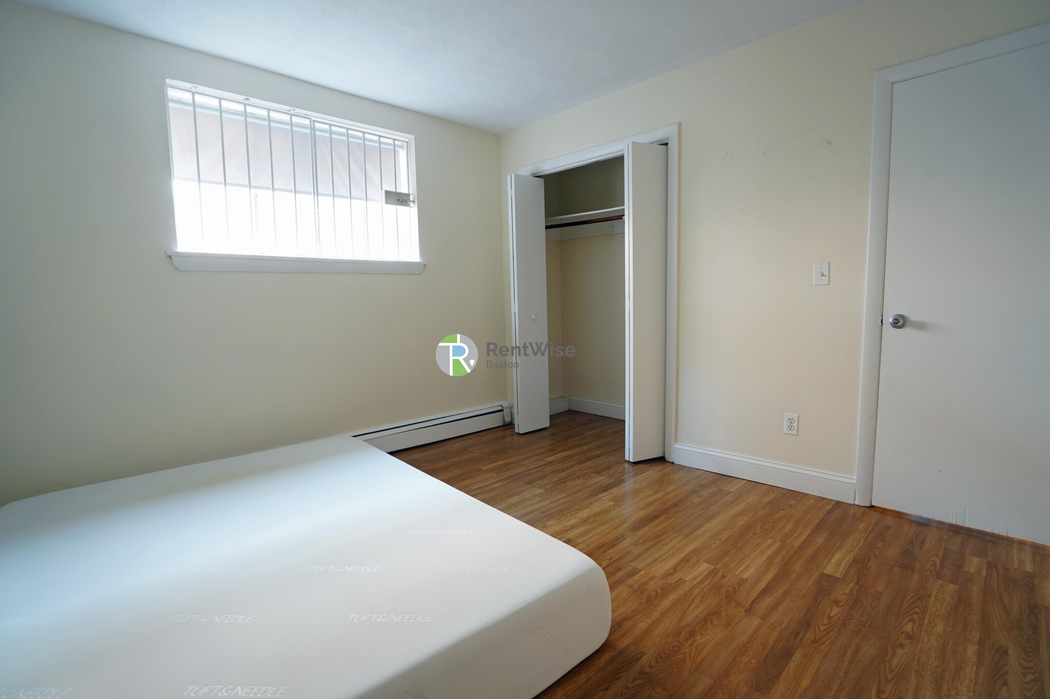 88 Gardner St, Allston