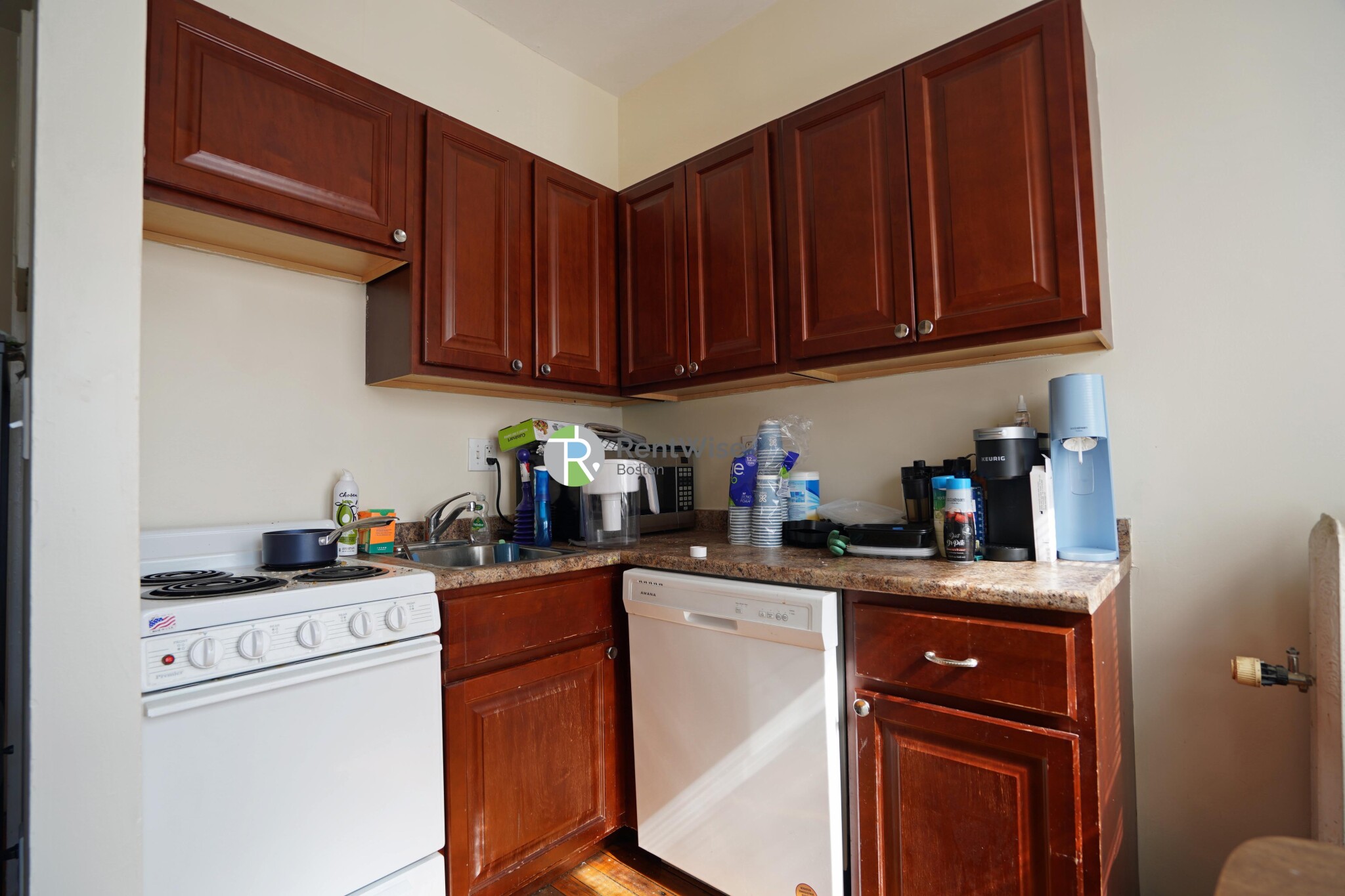 1212 Commonwealth Ave, Allston