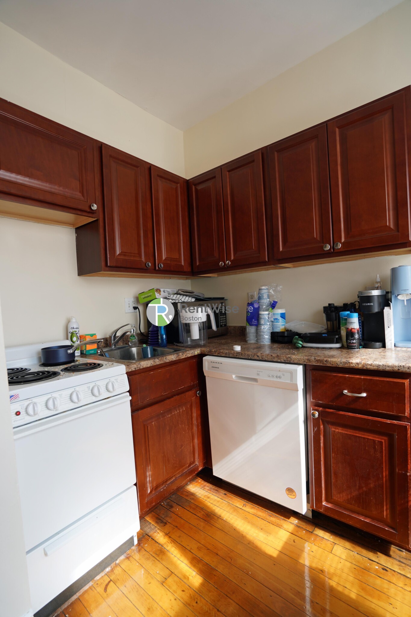 1212 Commonwealth Ave, Allston