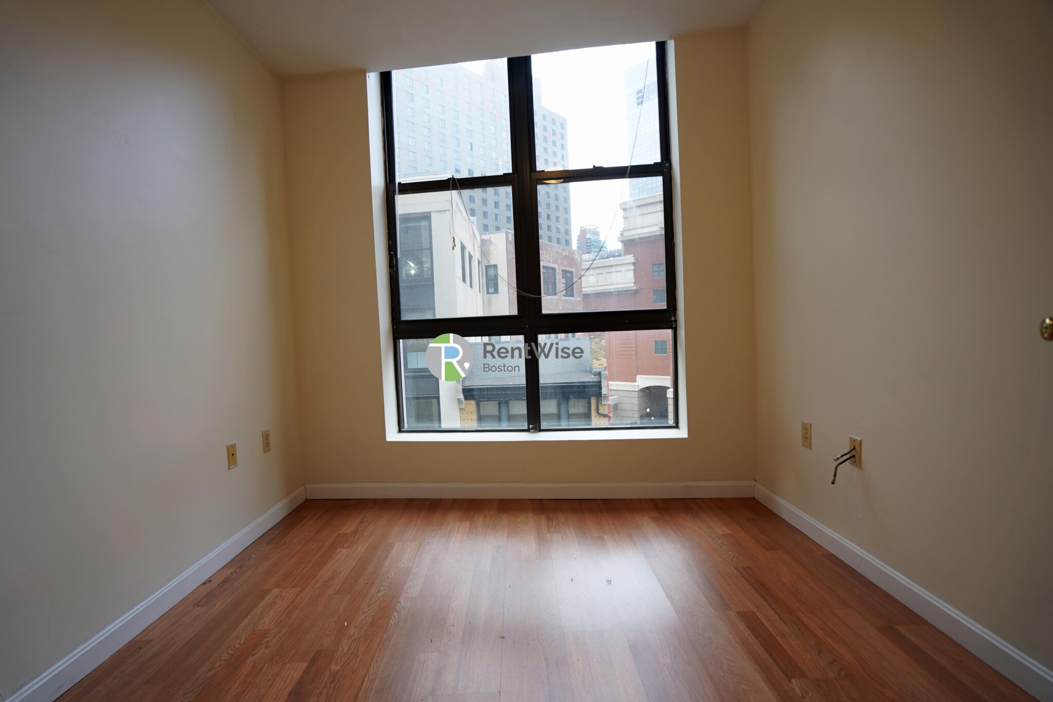 81 Essex St, Chinatown