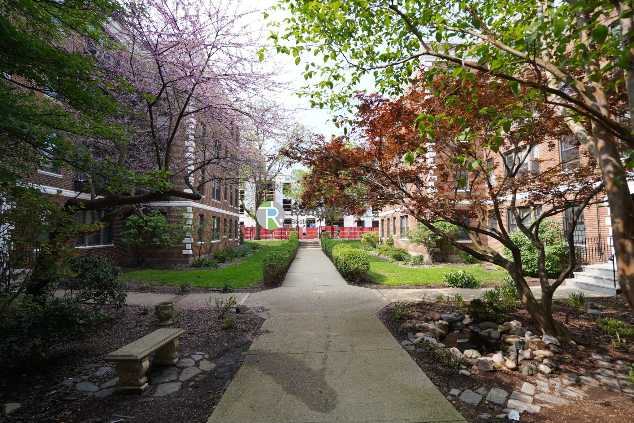 66 Queensberry St, Fenway