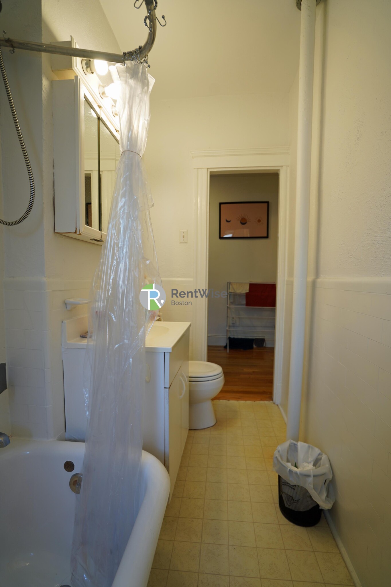 66 Queensberry St, Fenway