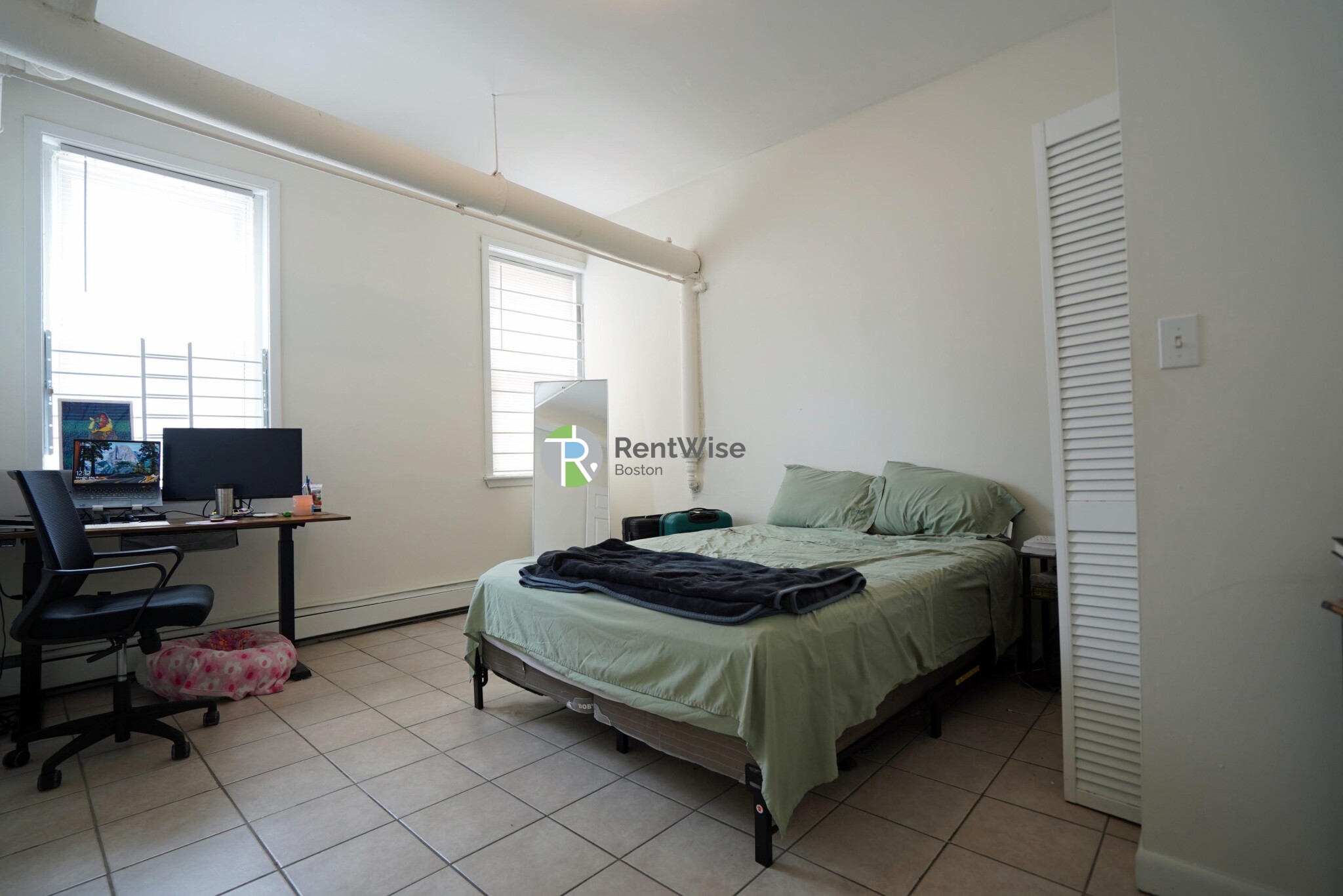 1298 Commonwealth Ave, Allston