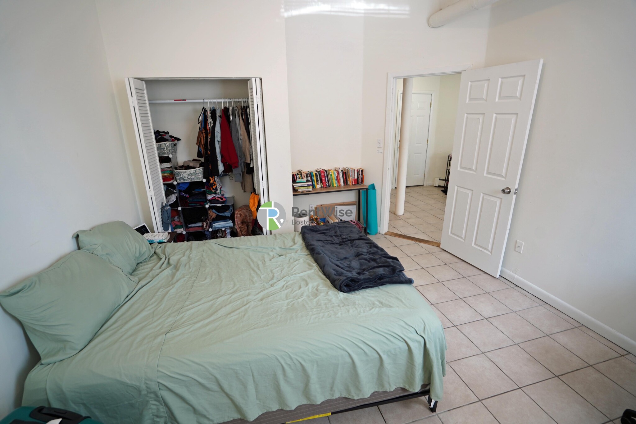 1298 Commonwealth Ave, Allston