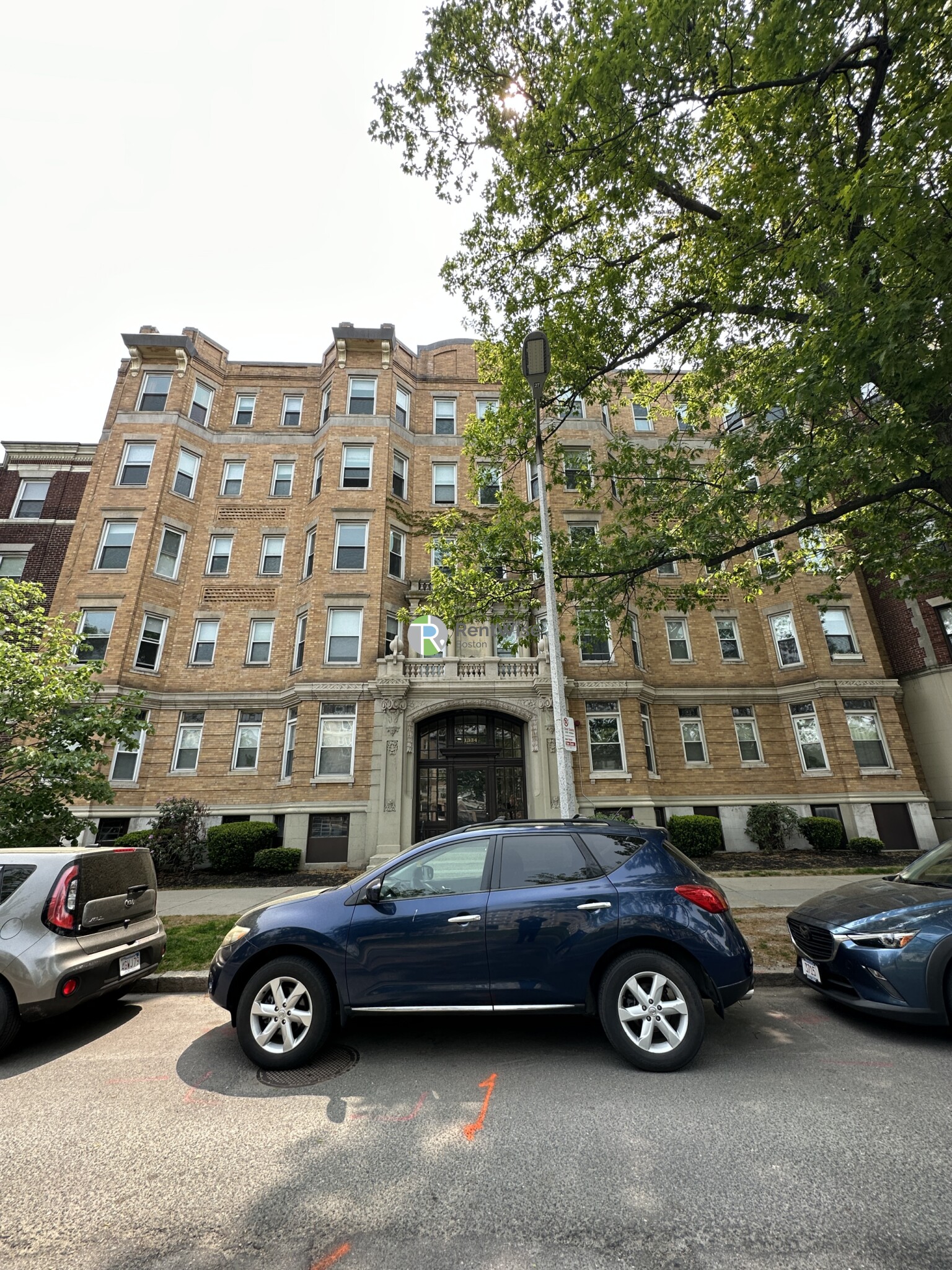 1334 Commonwealth Ave, Allston