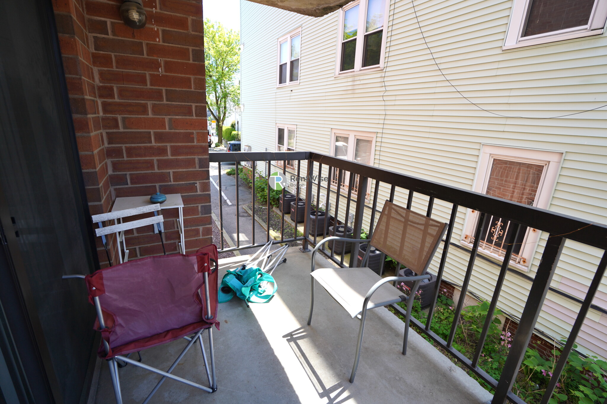 16 Elmer St, Riverside