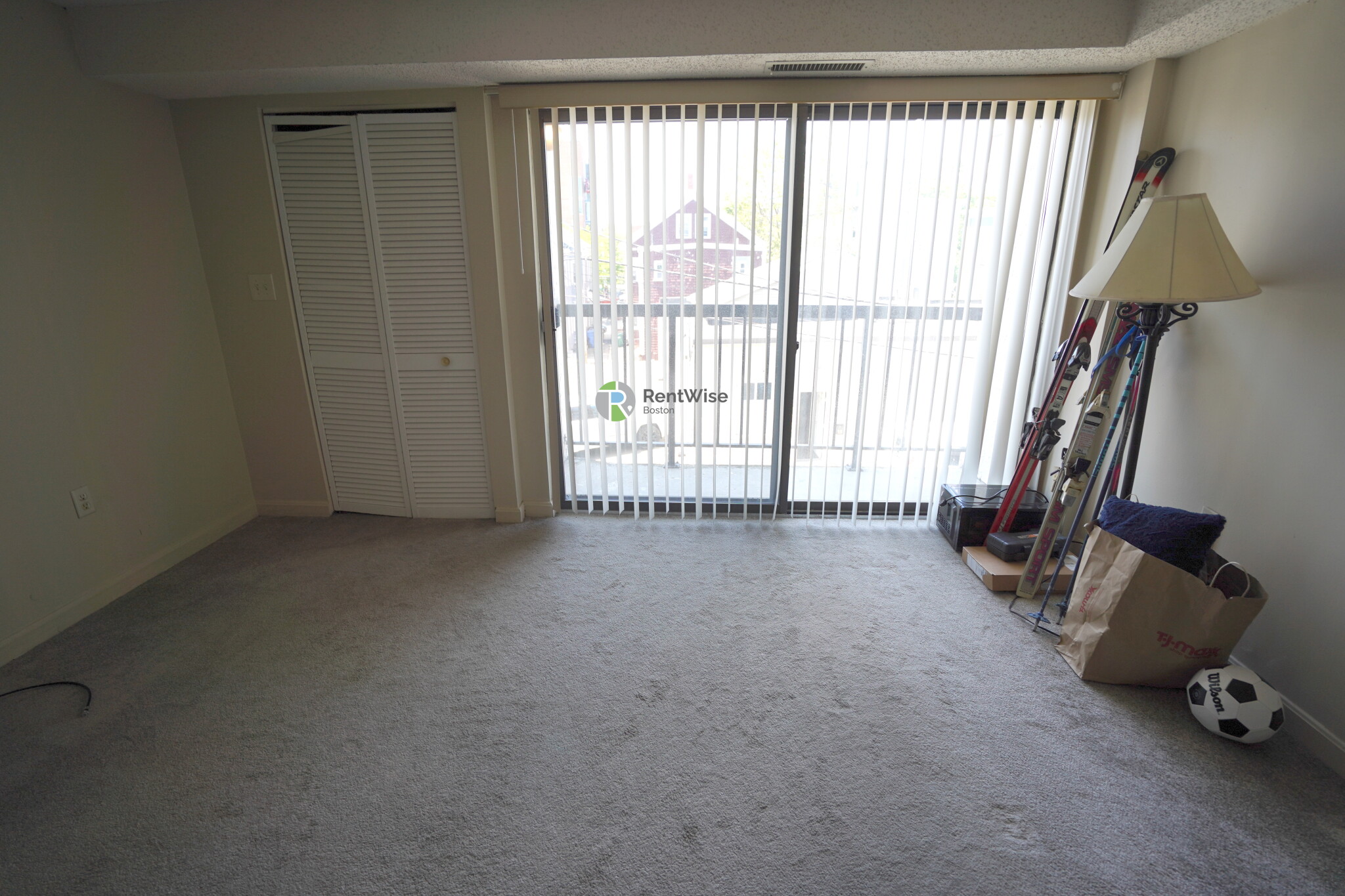 16 Elmer St, Cambridgeport