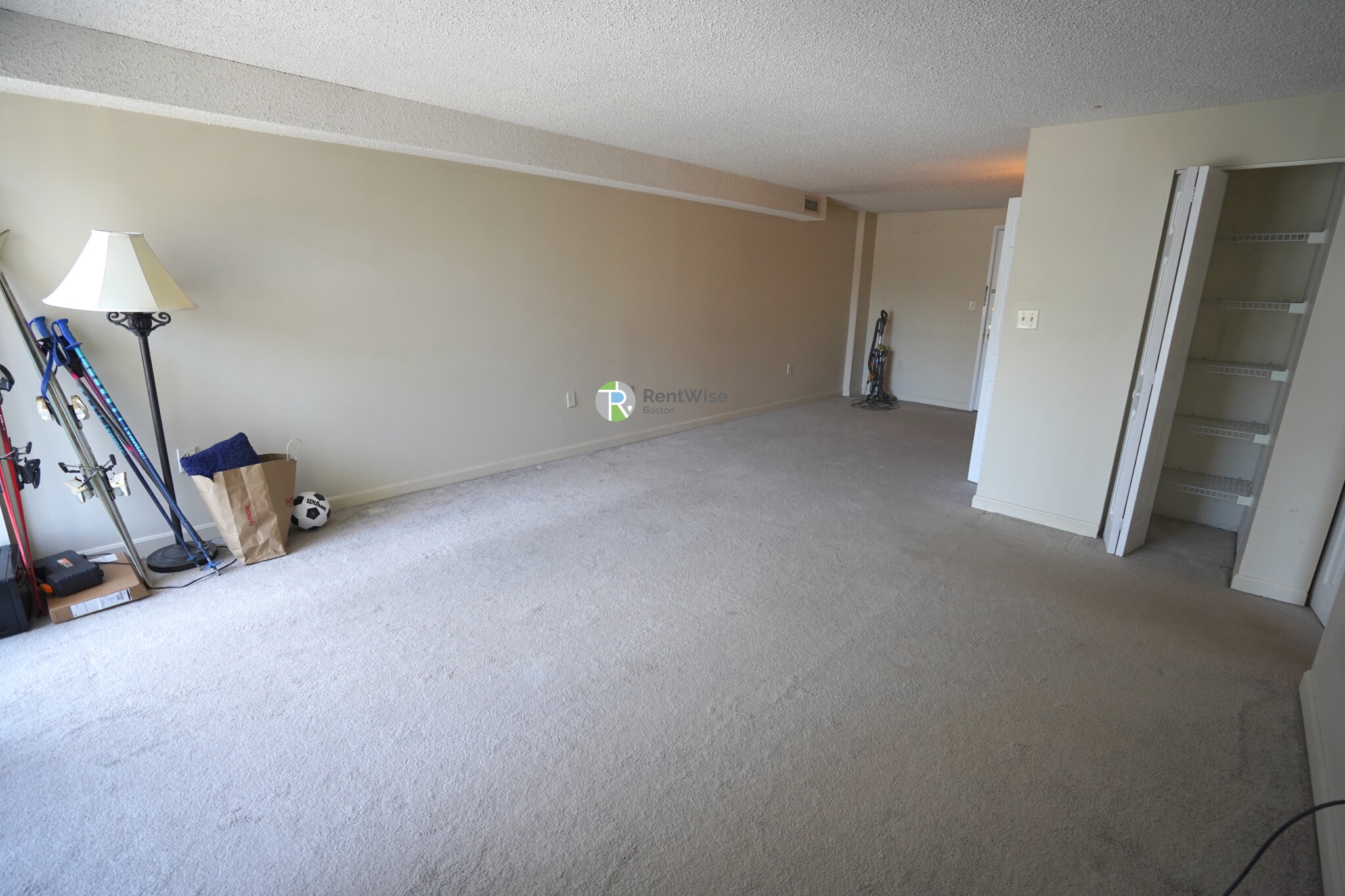 16 Elmer St, Cambridgeport