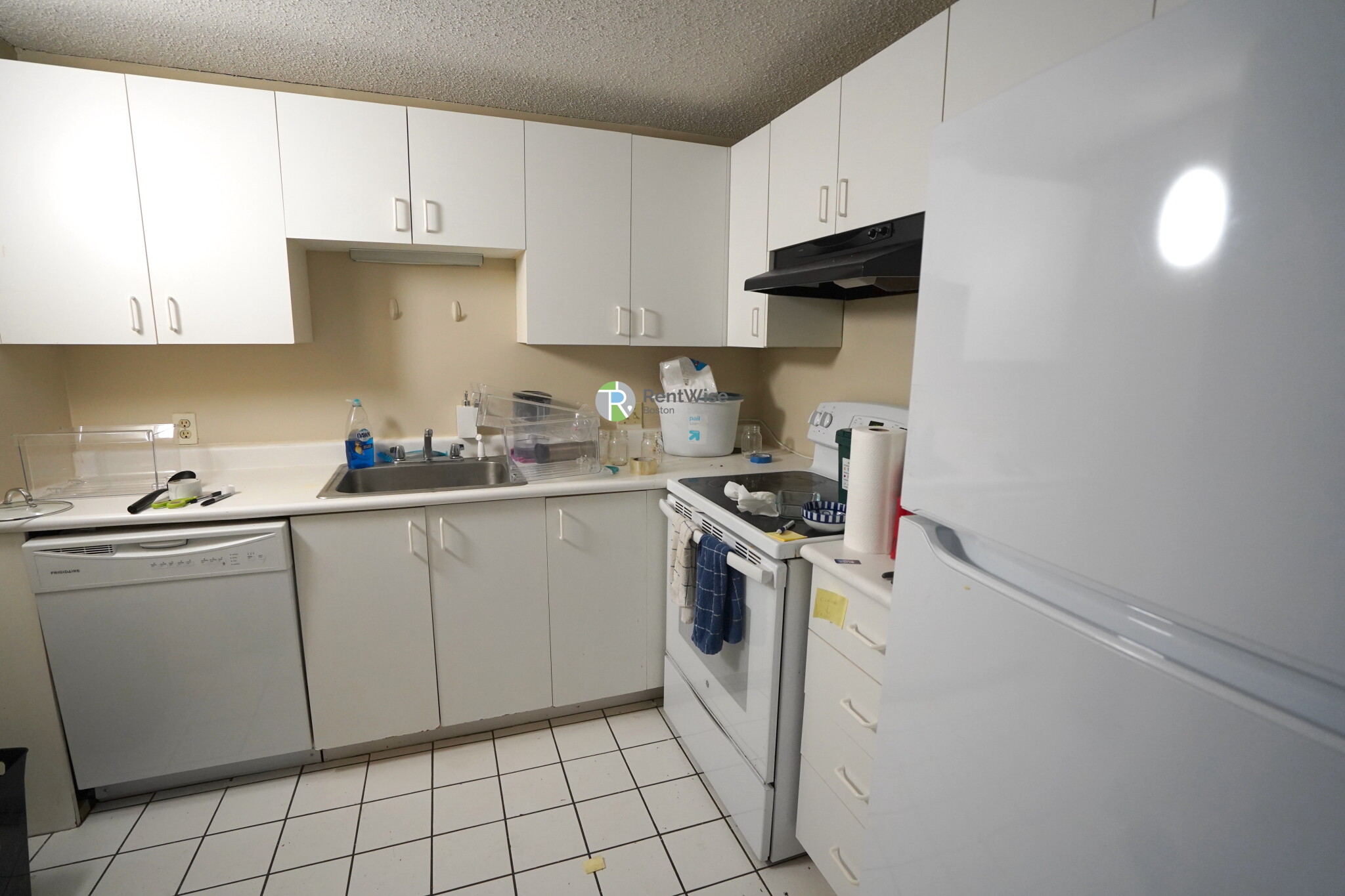 16 Elmer St, Cambridgeport