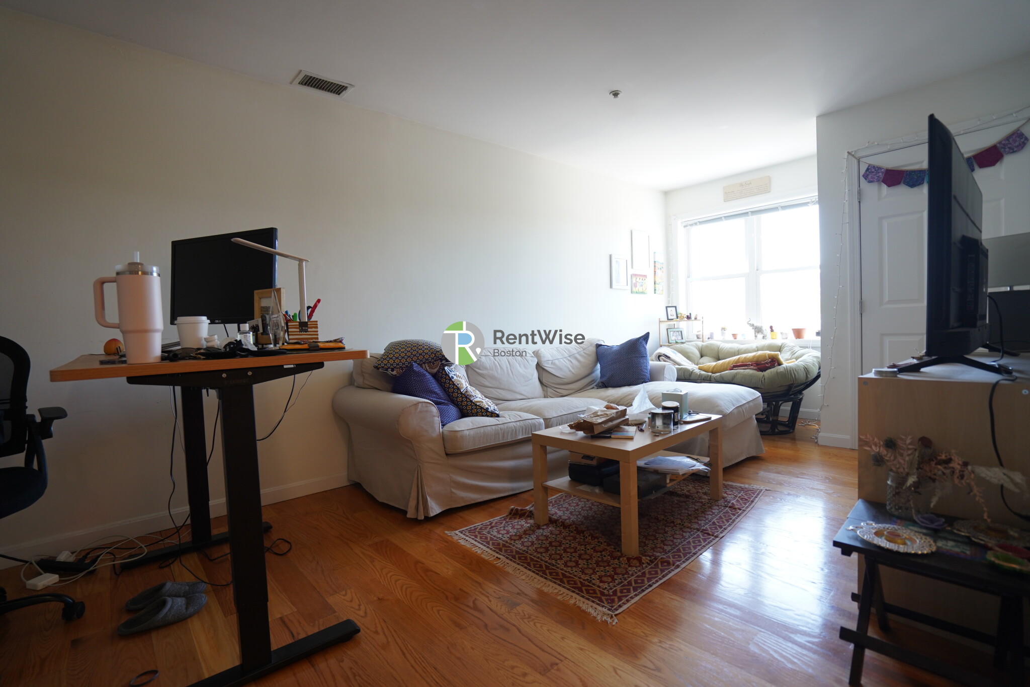 660 Cambridge St, East Cambridge