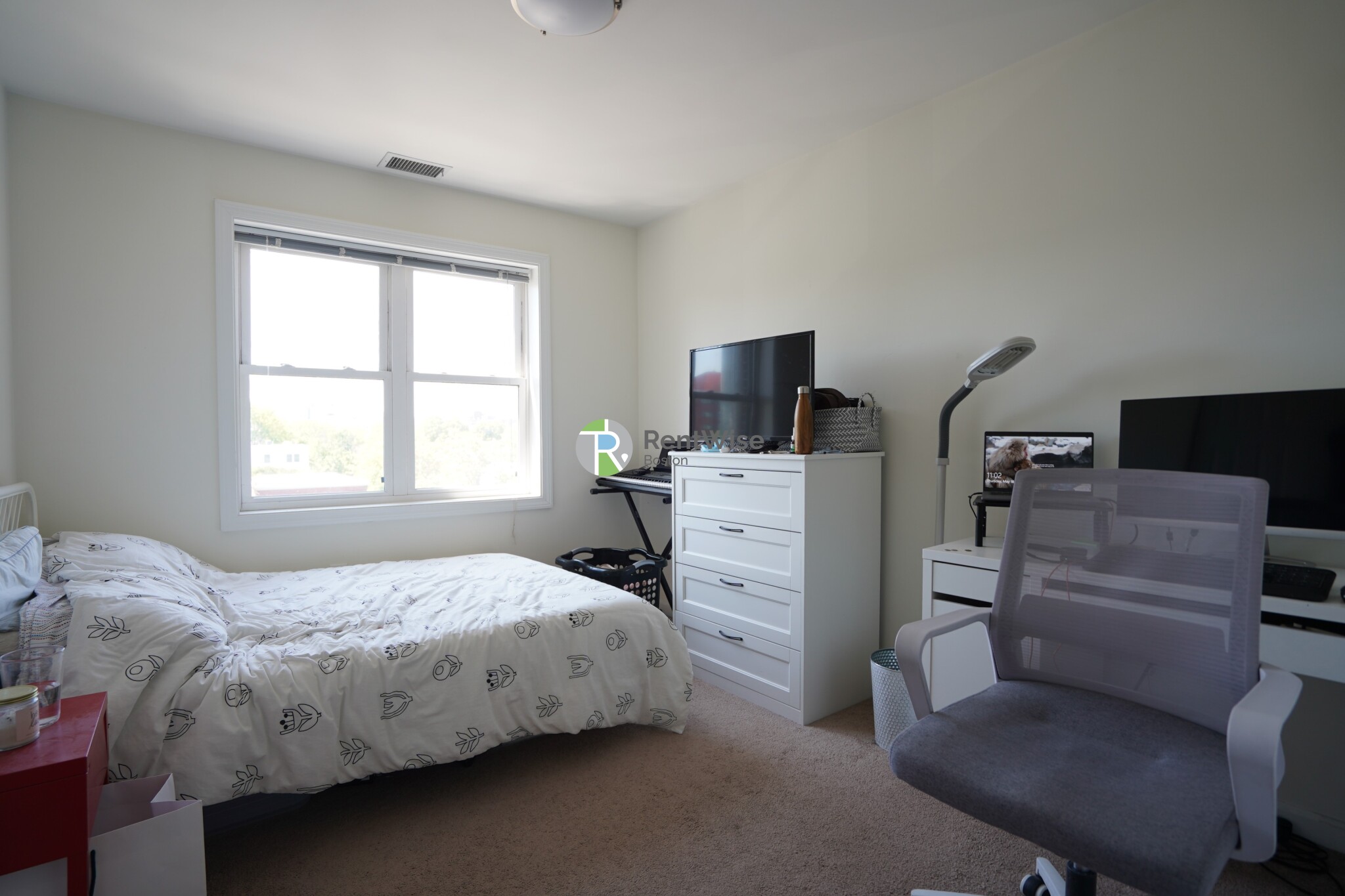 660 Cambridge St, East Cambridge