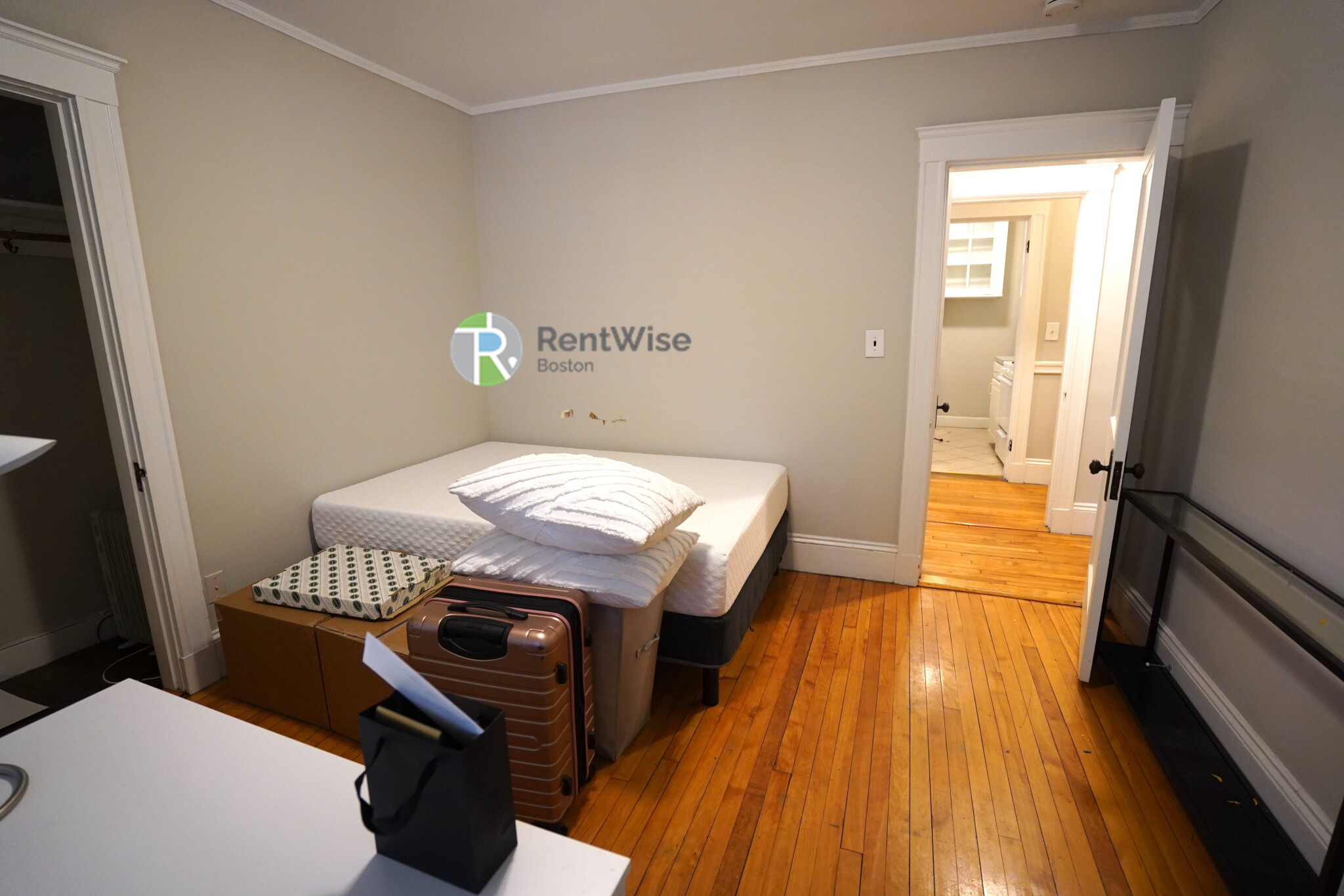 13 Story St, Harvard Square