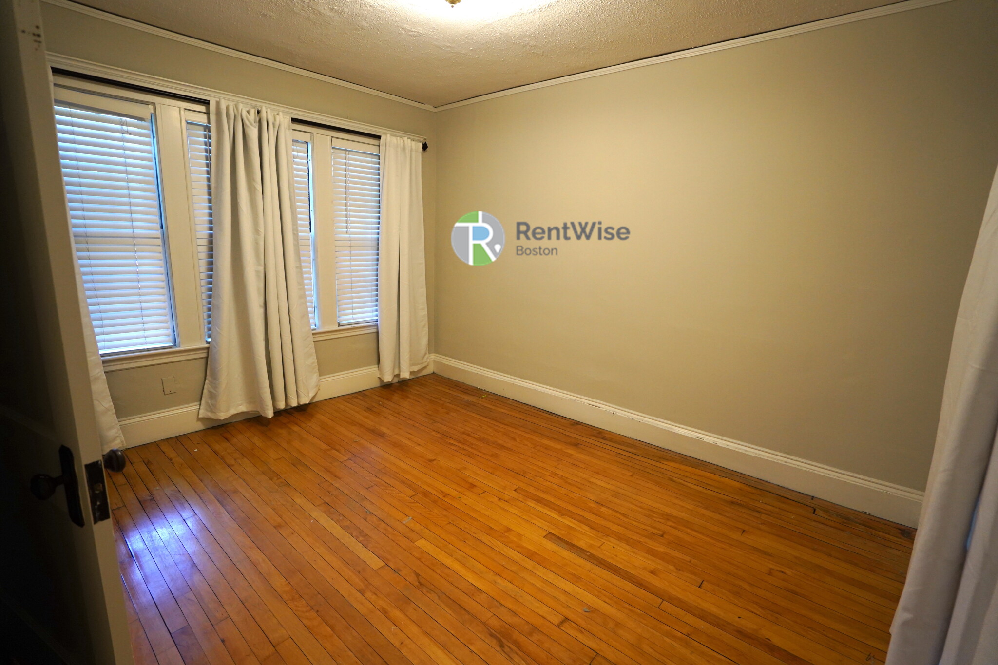 13 Story St, Harvard Square