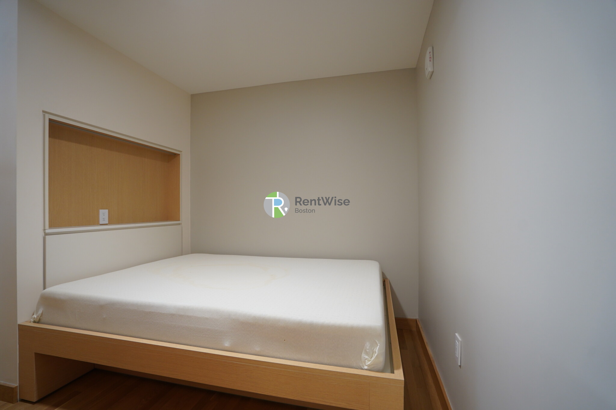 115 Mount Auburn St, Harvard Square