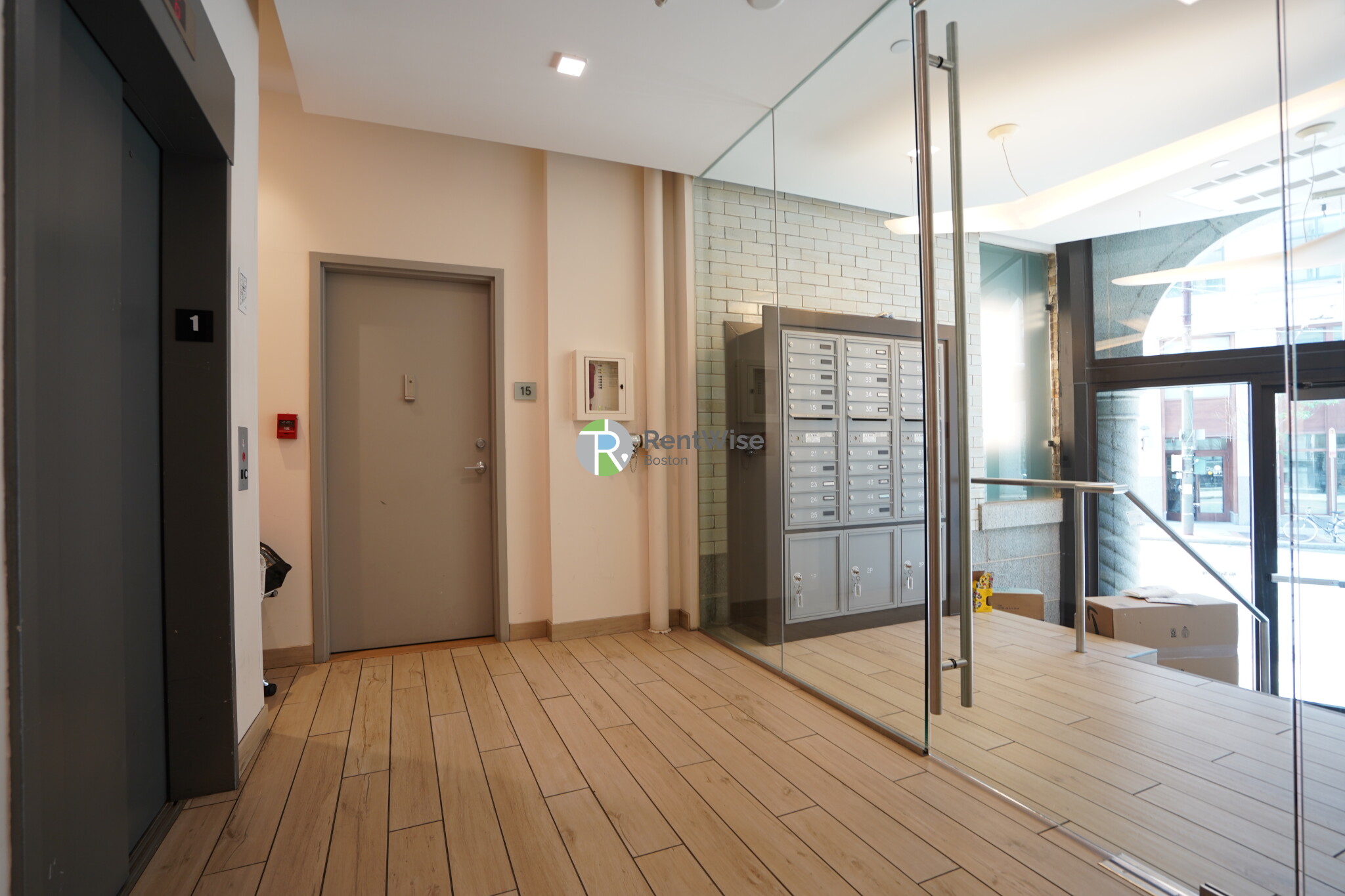 115 Mount Auburn St, Harvard Square