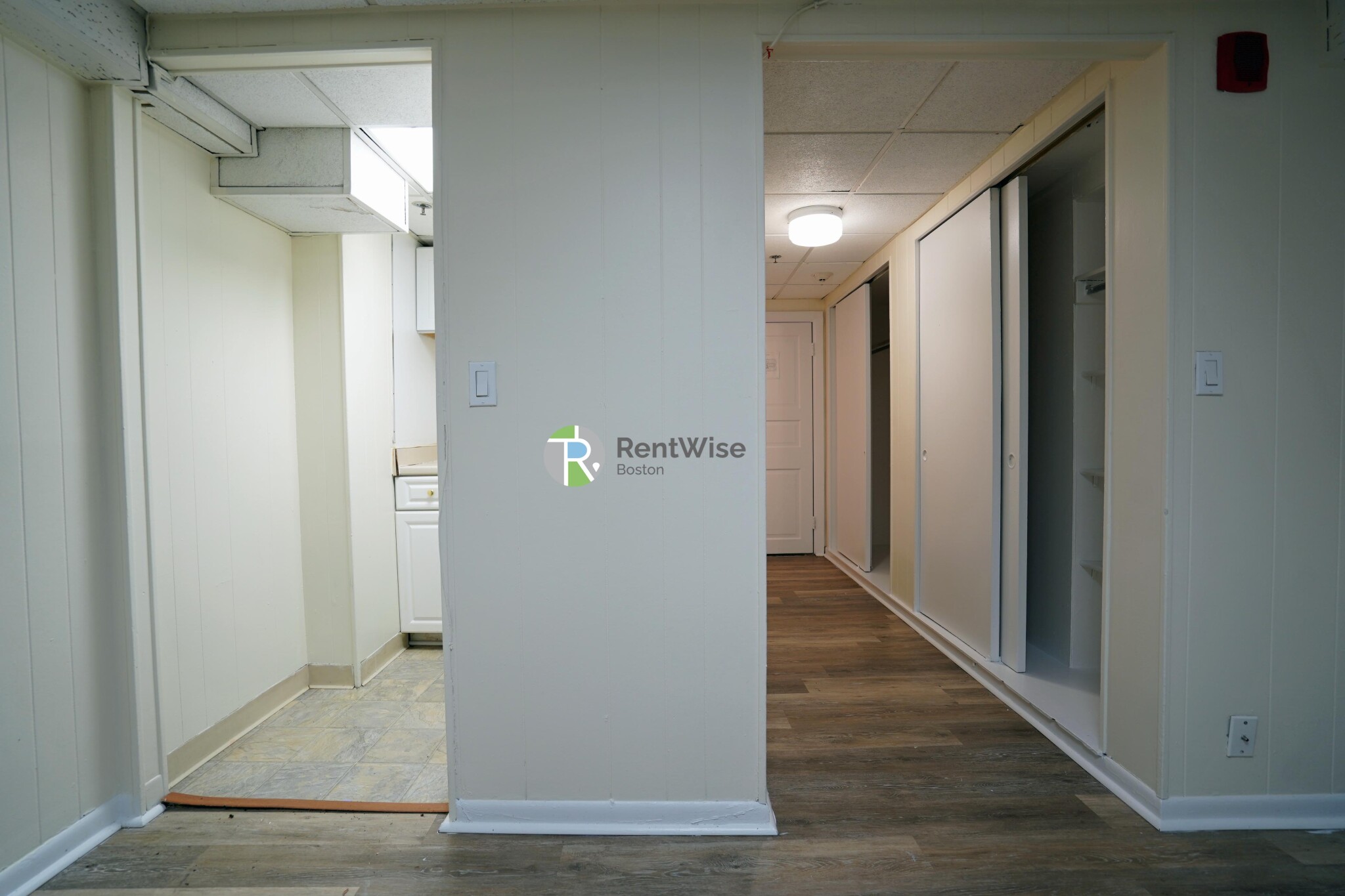 62 Boylston St, Midtown