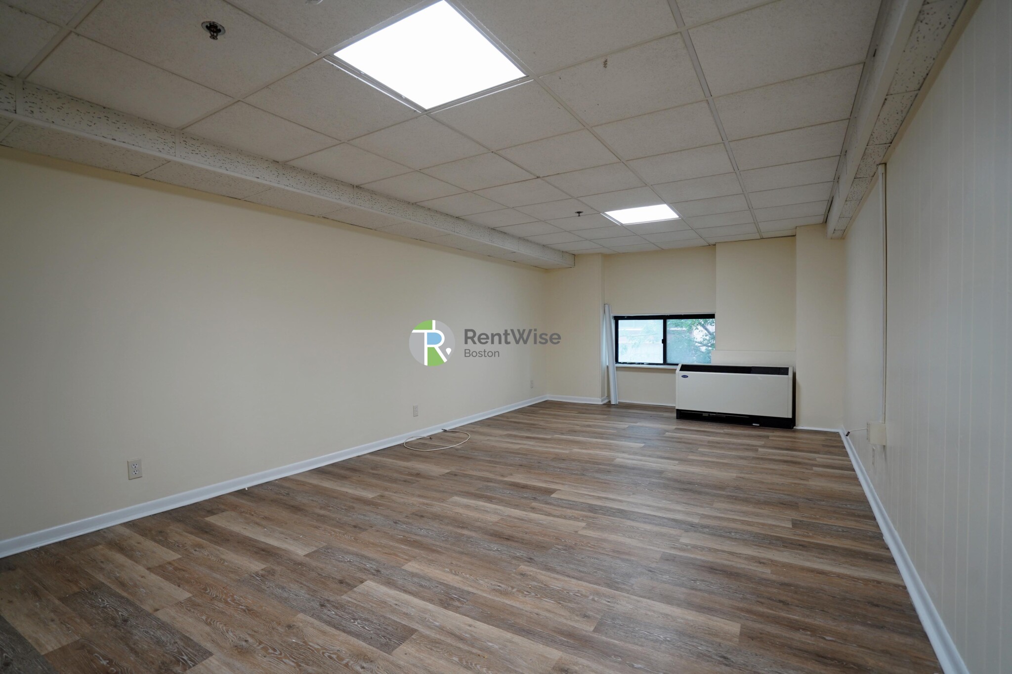 62 Boylston St, Midtown