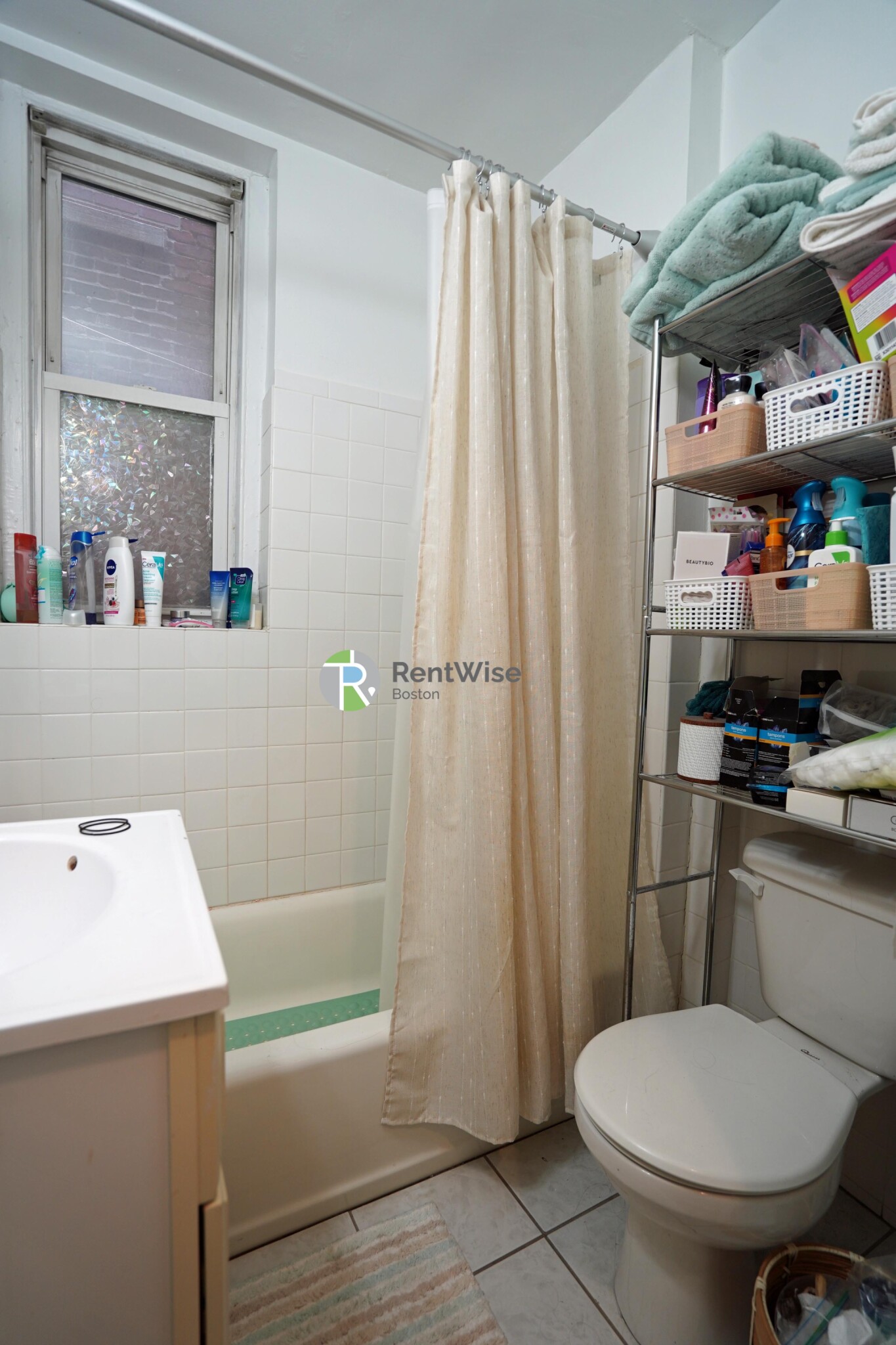 77 Brighton Ave, Allston