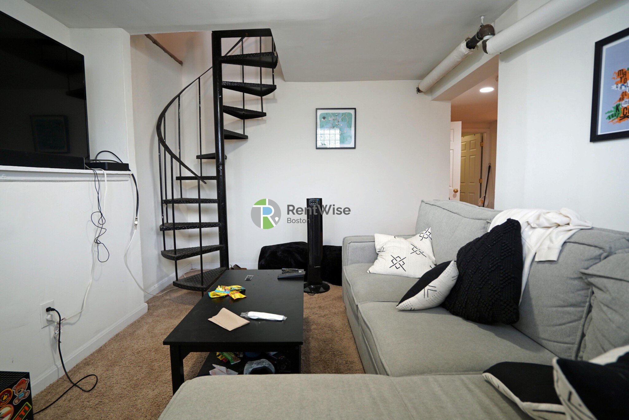 77 Brighton Ave, Allston