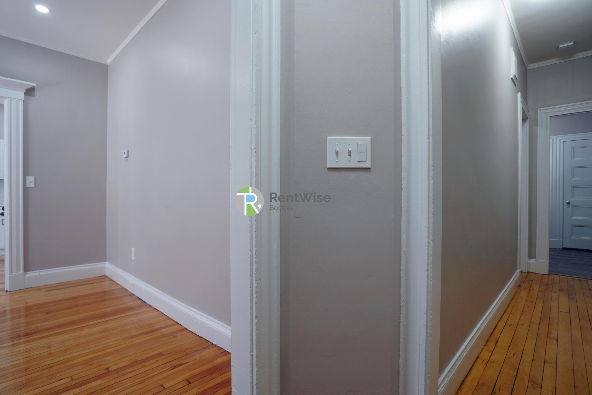 72 Gardner St, Allston