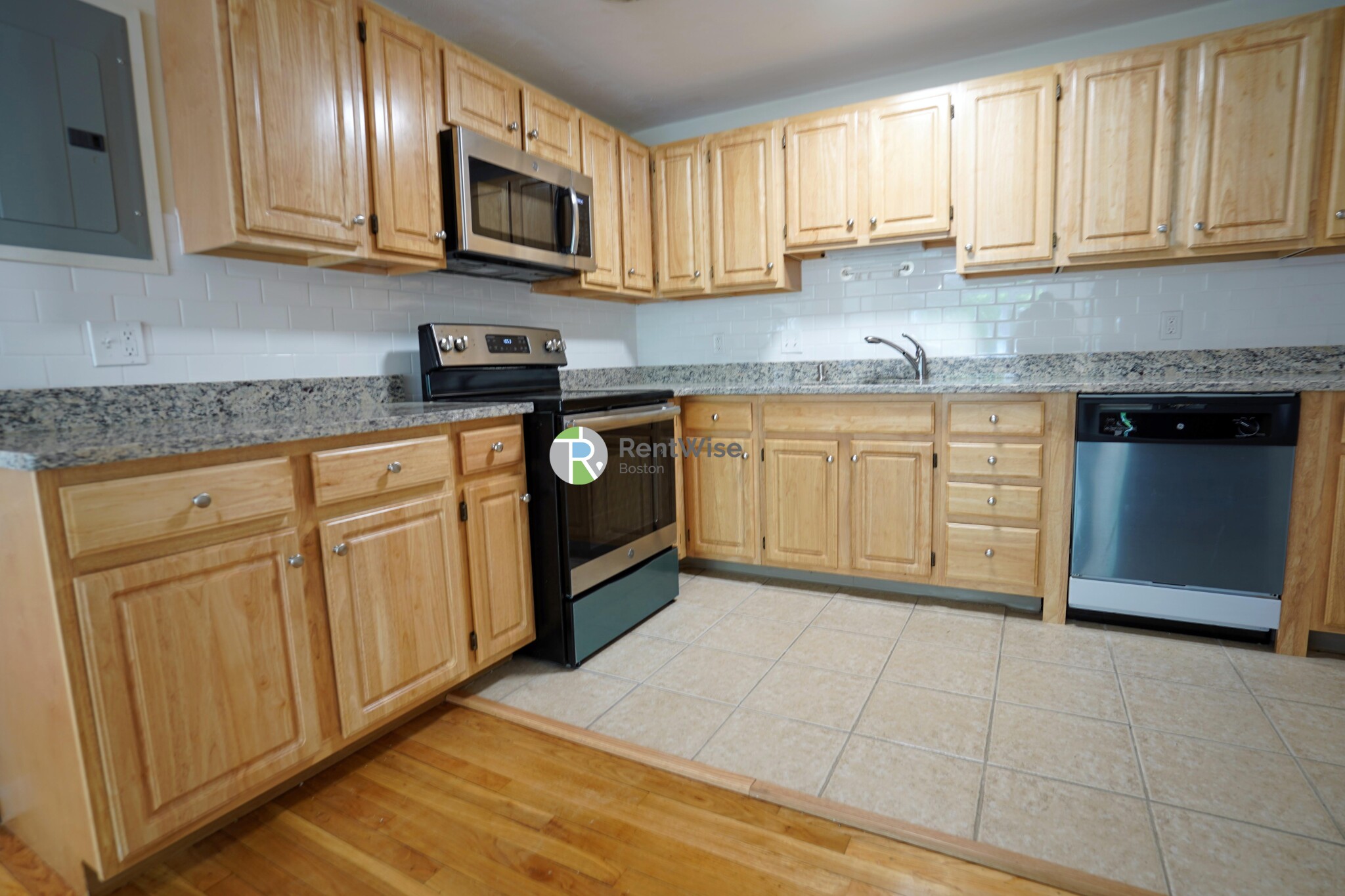 110 Babcock St, North Brookline