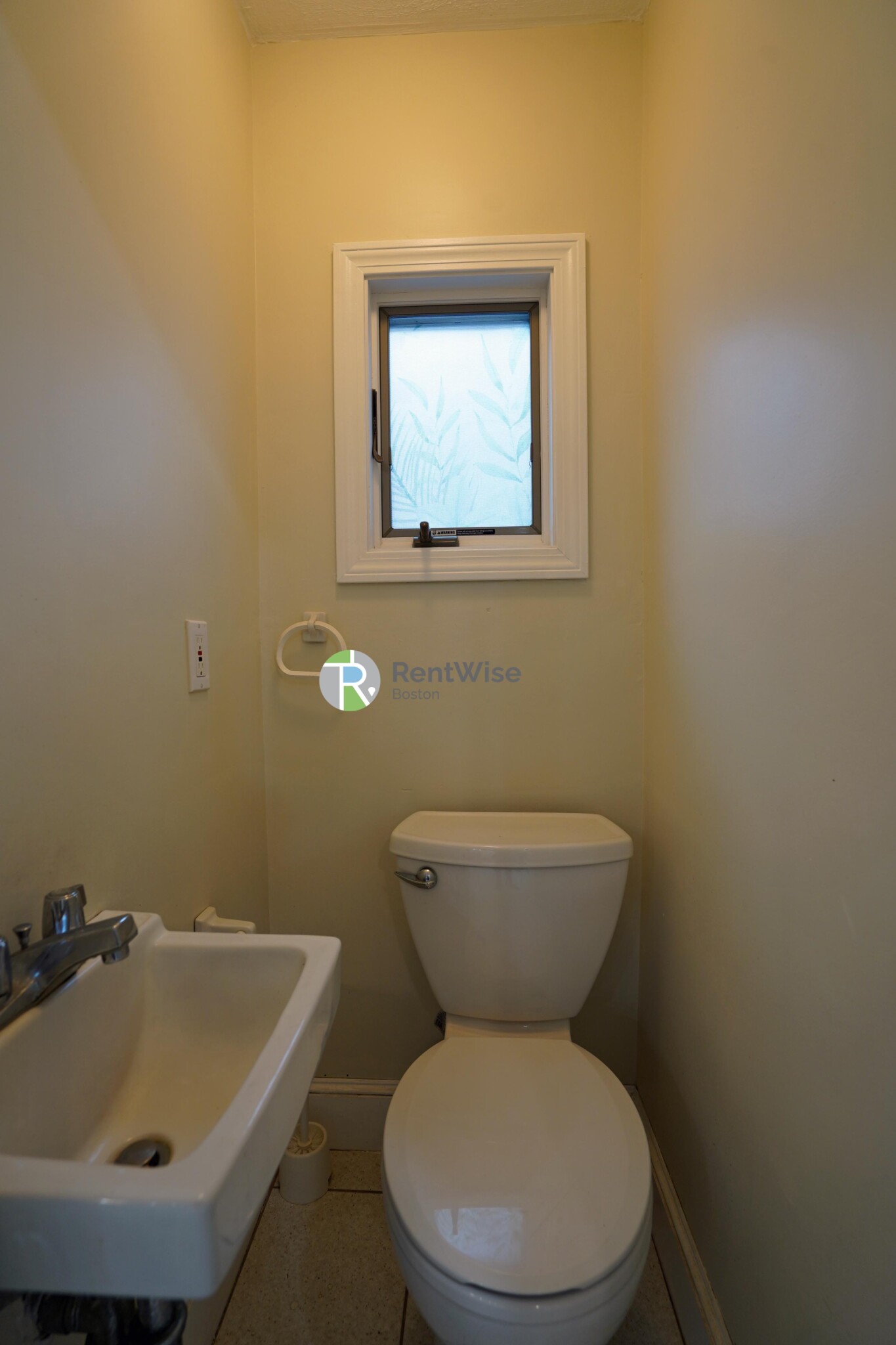 250 Tremont St, Chestnut Hill (Newton)