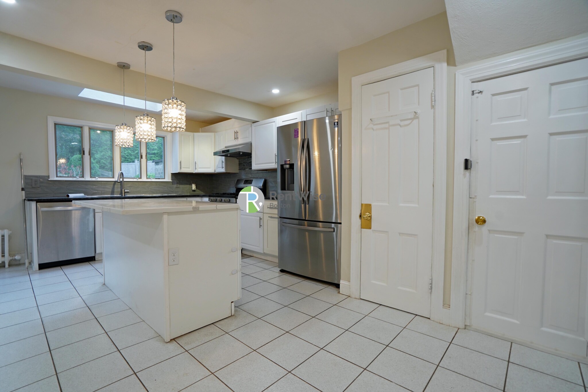 250 Tremont St, Chestnut Hill (Newton)