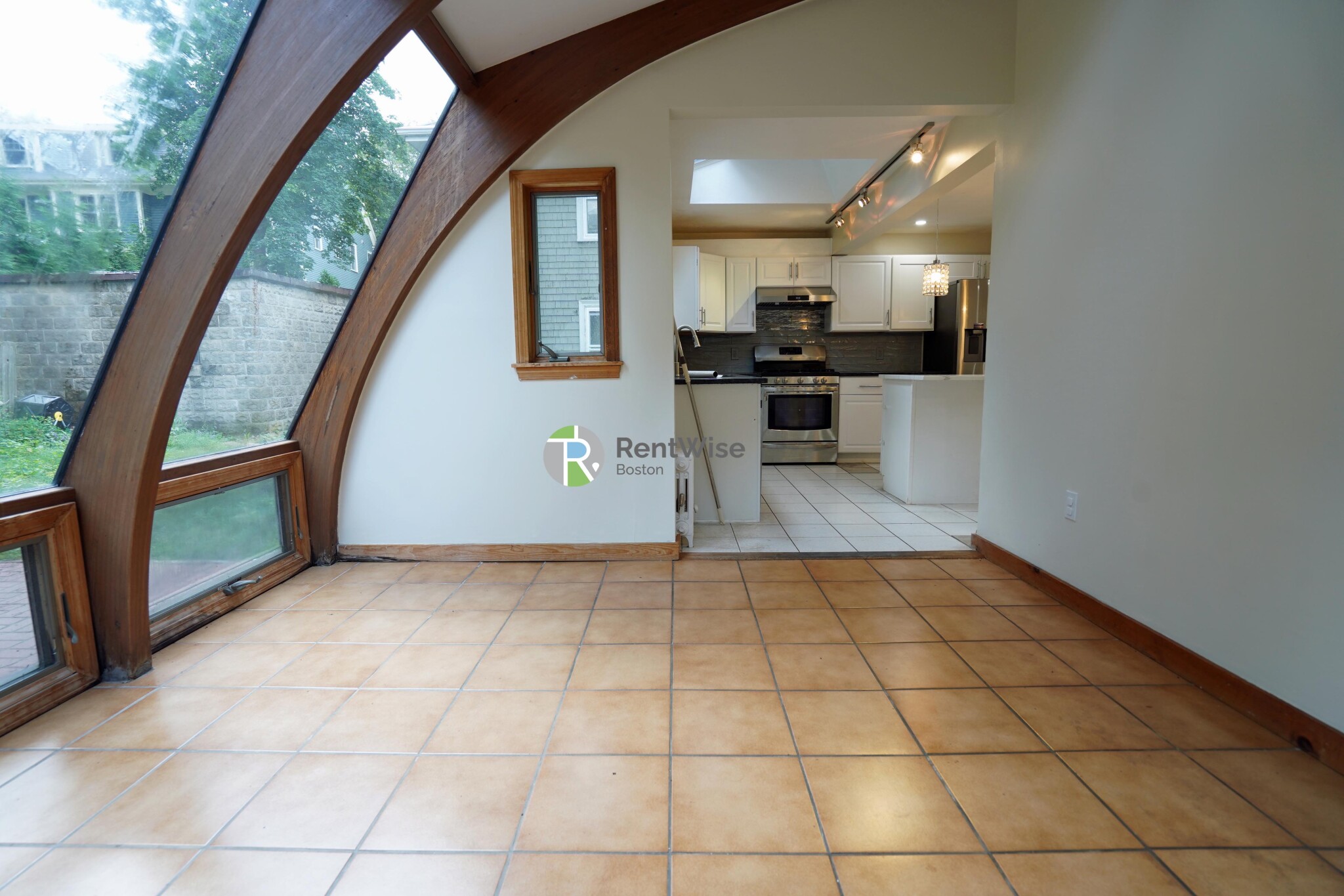 250 Tremont St, Chestnut Hill (Newton)