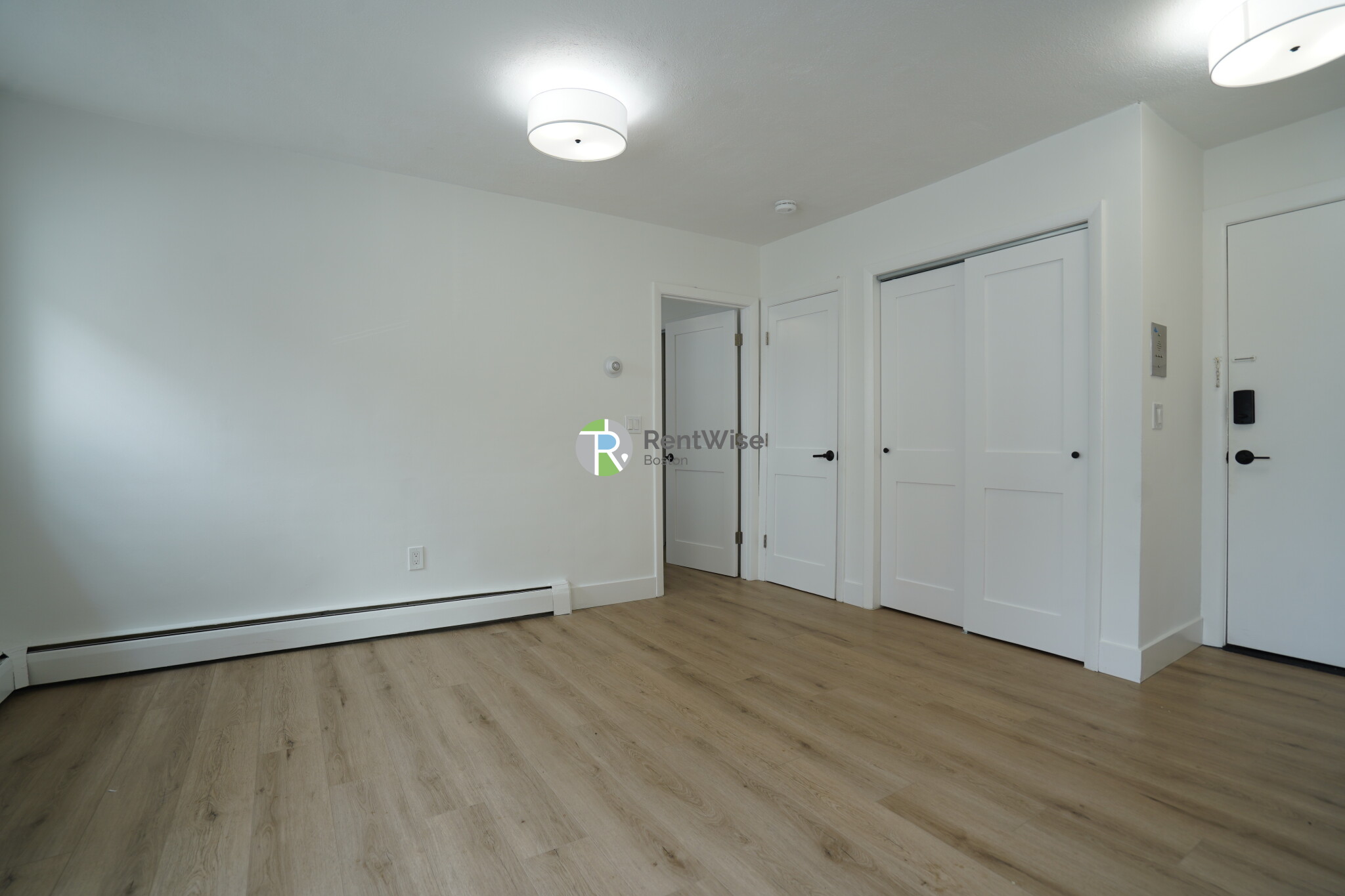 740 7th St, Dorchester